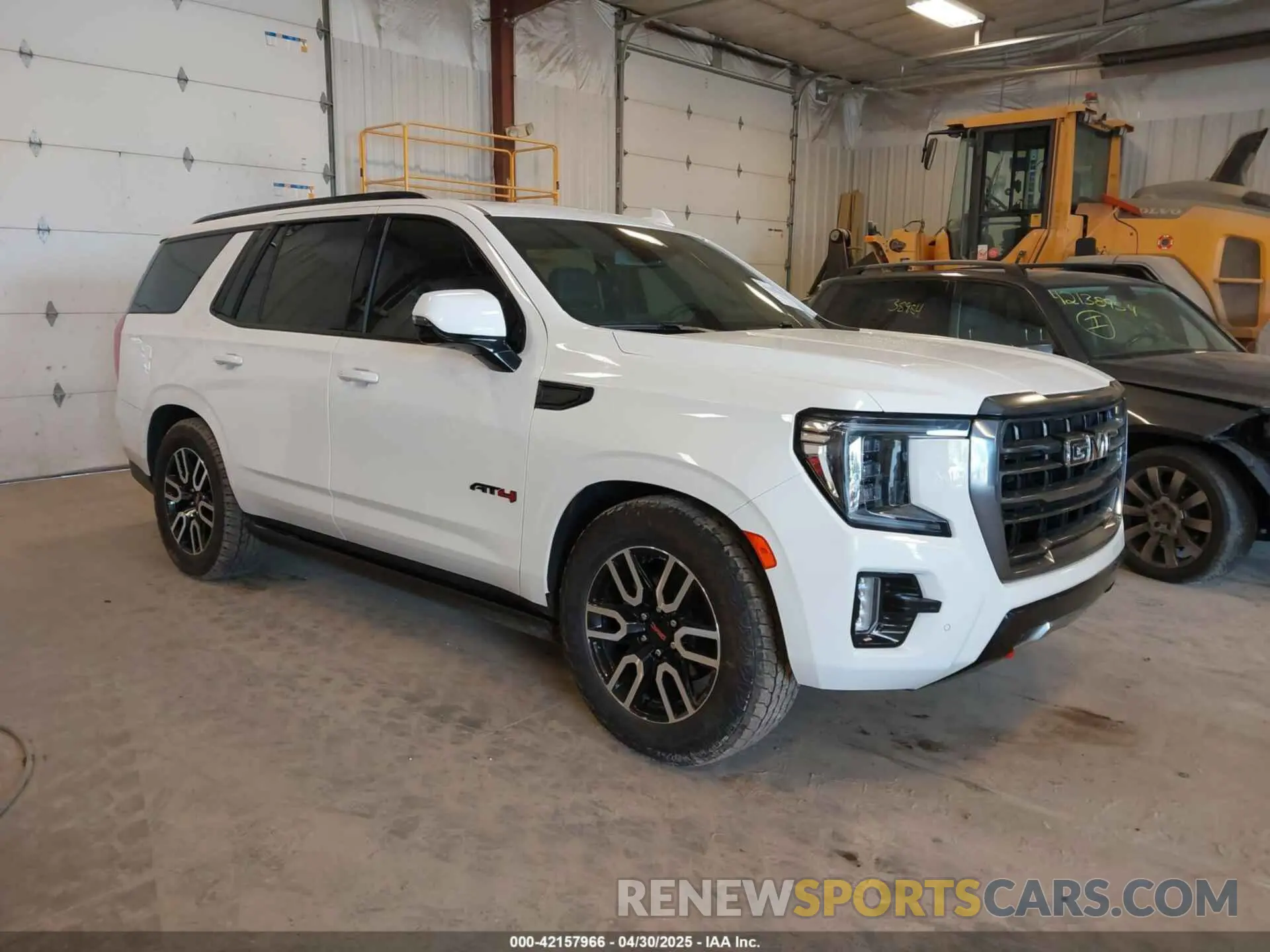 1 Photograph of a damaged car 1GKS2CKD8RR104236 GMC YUKON 2024