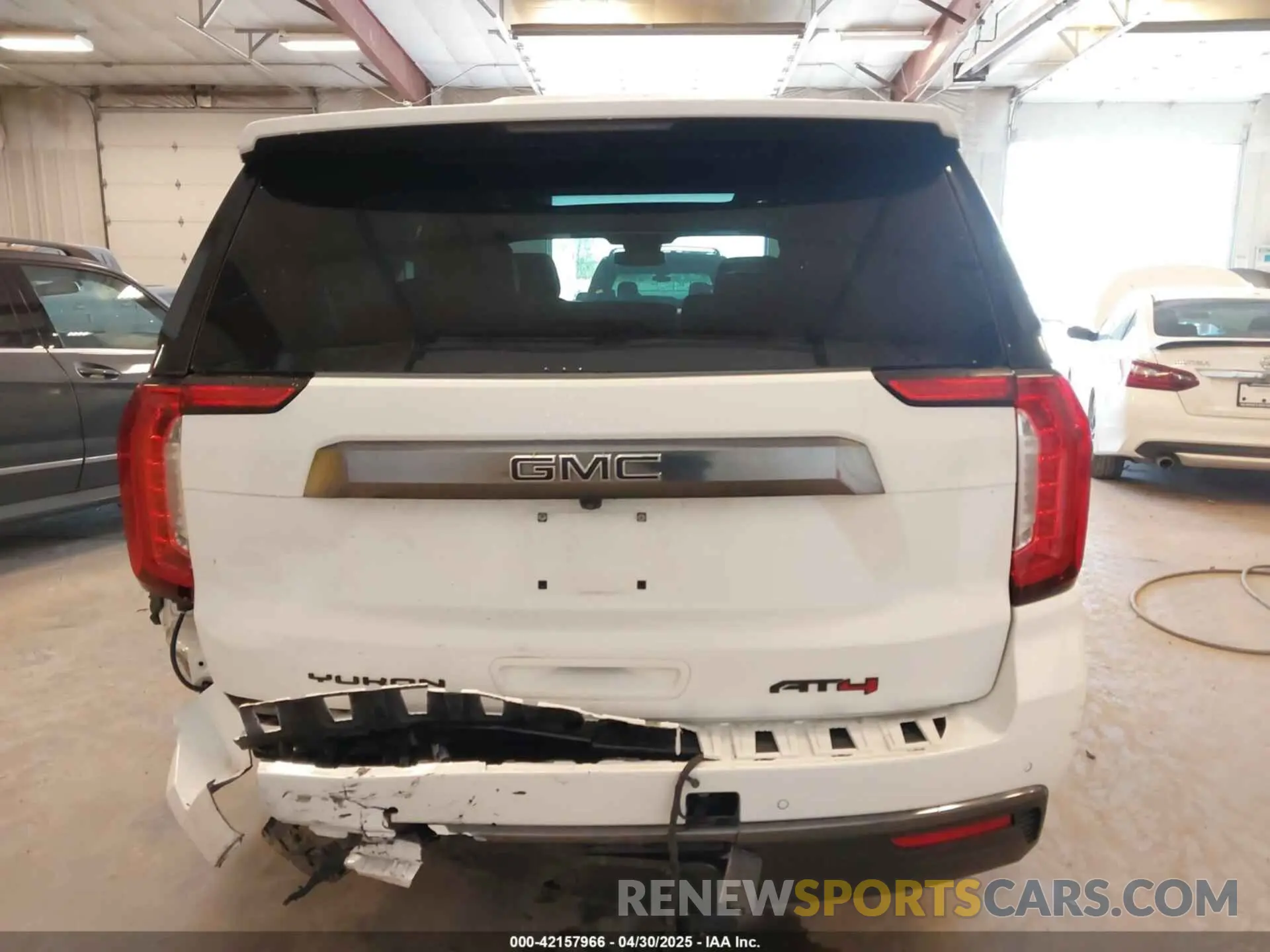 16 Photograph of a damaged car 1GKS2CKD8RR104236 GMC YUKON 2024