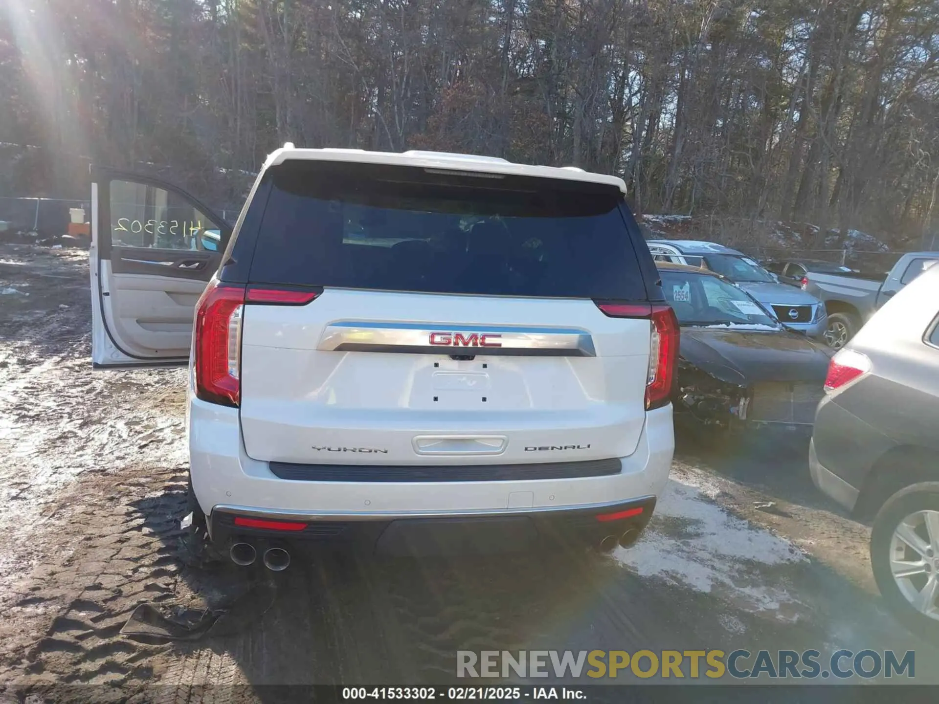 16 Фотография поврежденного автомобиля 1GKS2DKL2RR285492 GMC YUKON 2024
