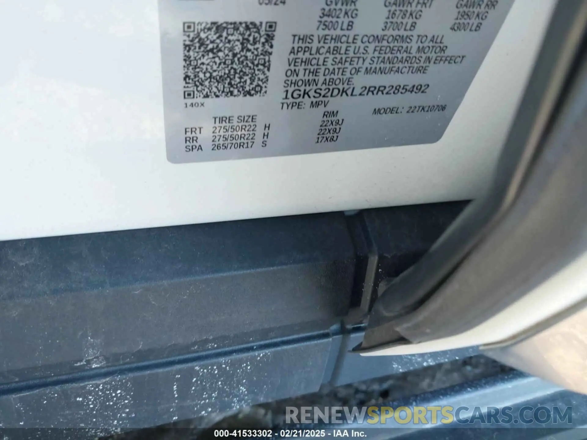 9 Фотография поврежденного автомобиля 1GKS2DKL2RR285492 GMC YUKON 2024