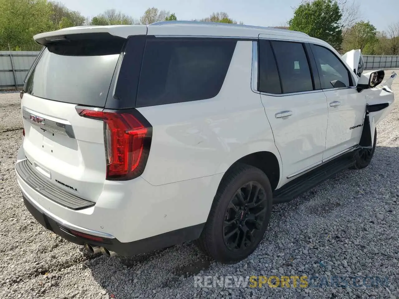 3 Photograph of a damaged car 1GKS2DKL4RR340699 GMC YUKON 2024