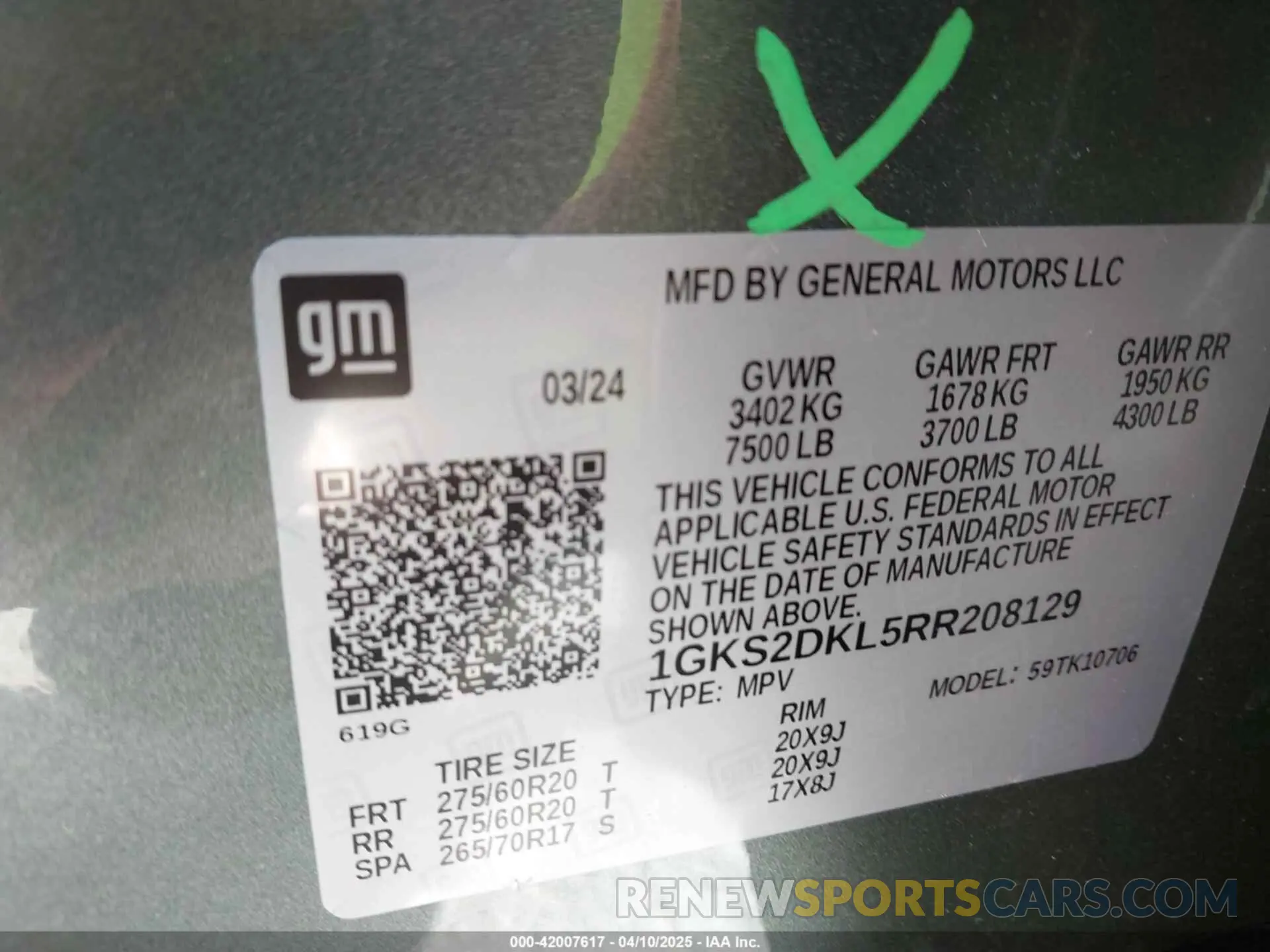 9 Photograph of a damaged car 1GKS2DKL5RR208129 GMC YUKON 2024