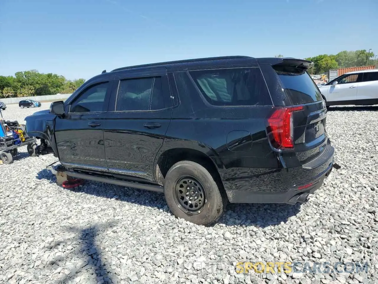 2 Фотография поврежденного автомобиля 1GKS2EKL2RR157873 GMC YUKON 2024