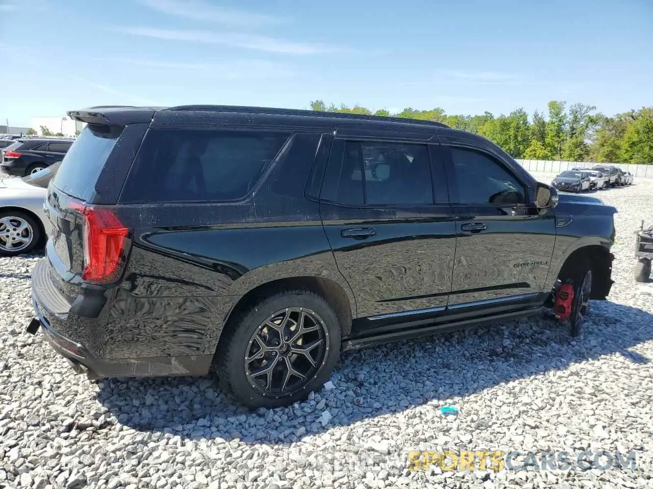 3 Фотография поврежденного автомобиля 1GKS2EKL2RR157873 GMC YUKON 2024