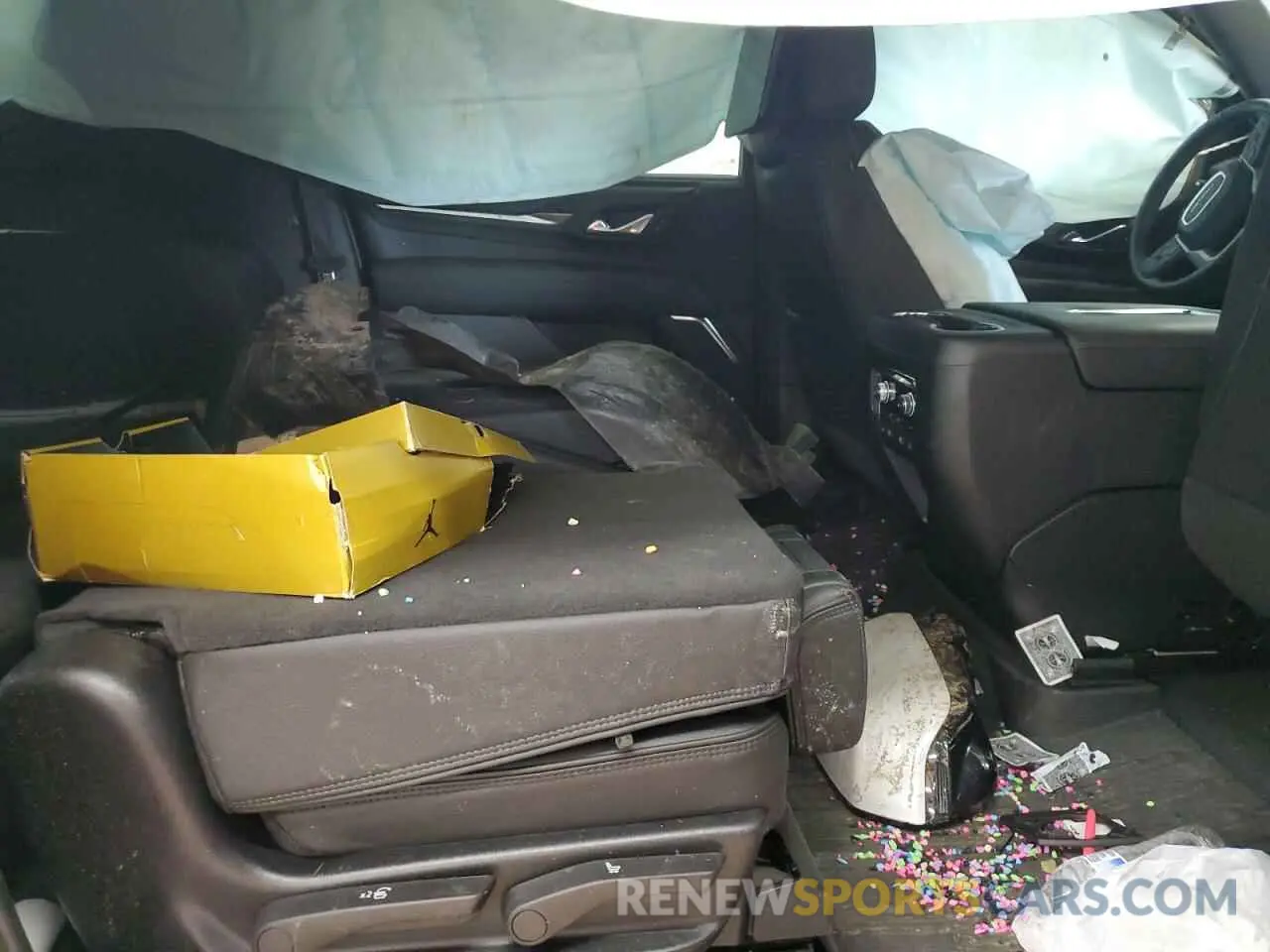 11 Photograph of a damaged car 1GKS2JKL6RR353999 GMC YUKON 2024