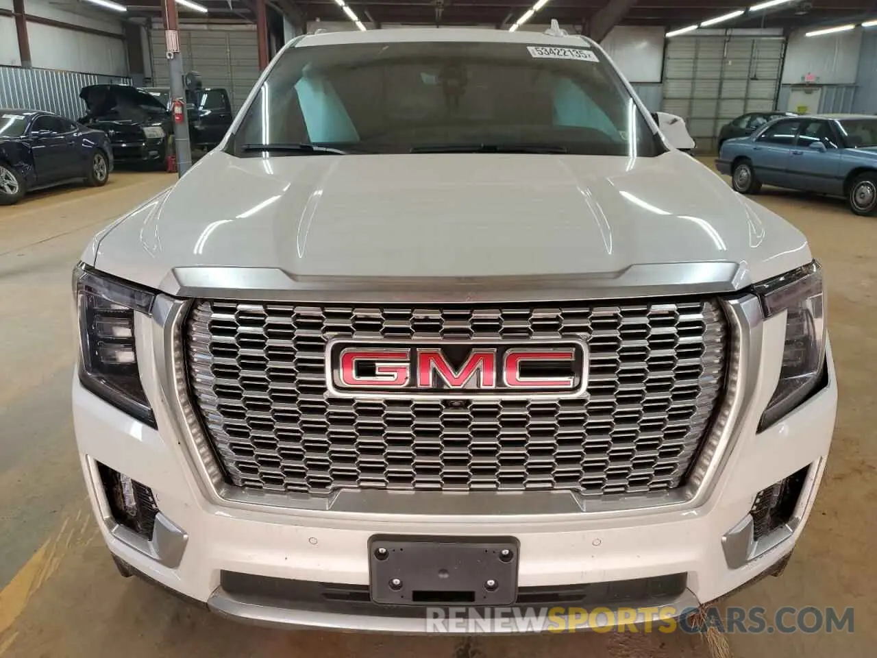 5 Photograph of a damaged car 1GKS2JKL6RR353999 GMC YUKON 2024