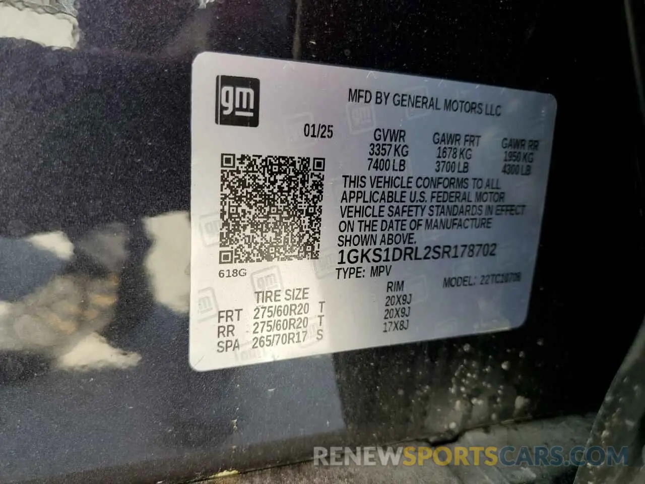 13 Photograph of a damaged car 1GKS1DRL2SR178702 GMC YUKON 2025