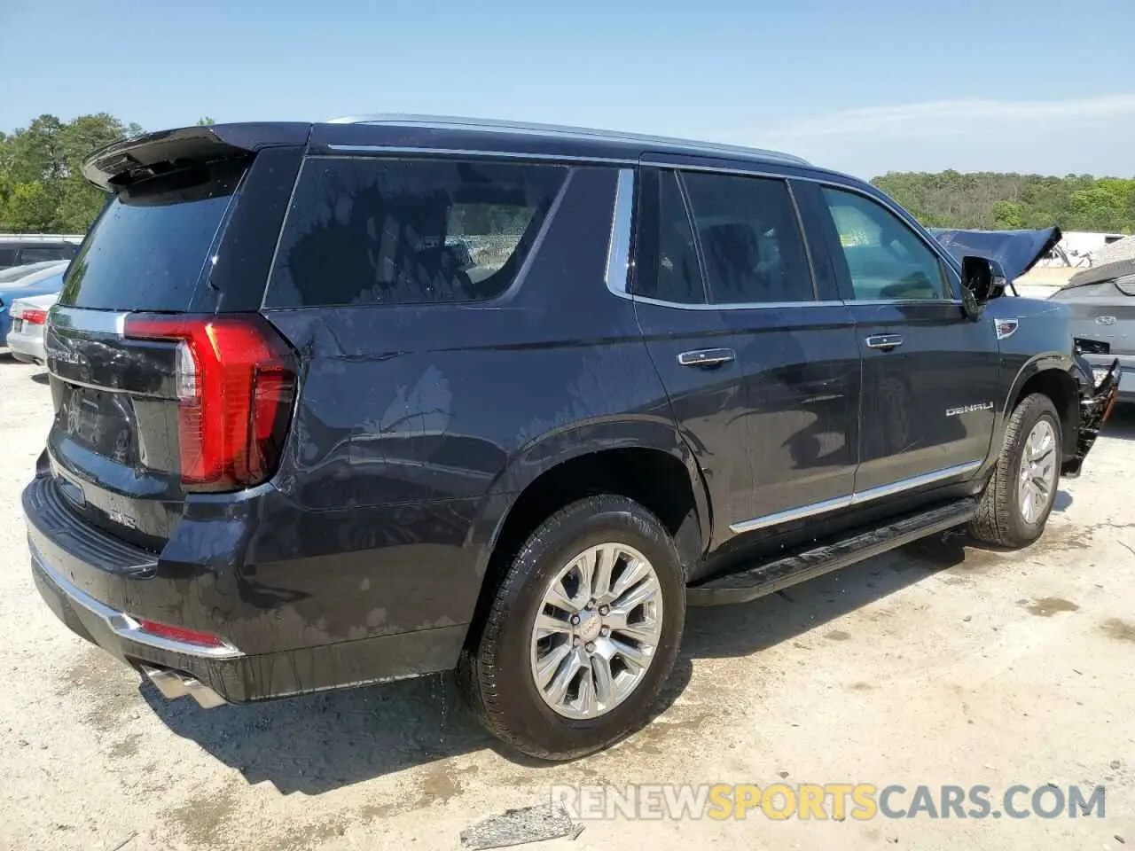 3 Photograph of a damaged car 1GKS1DRL2SR178702 GMC YUKON 2025