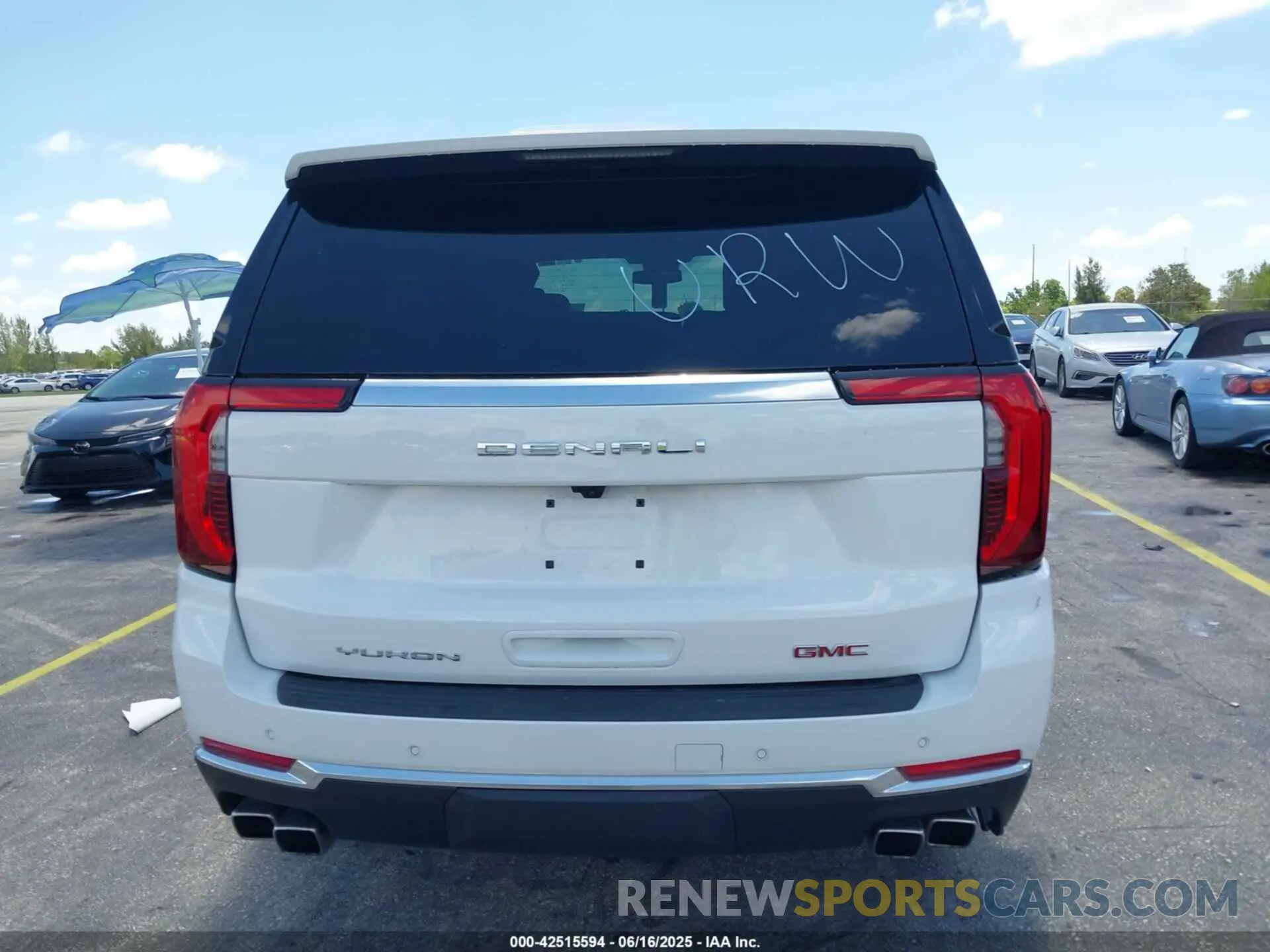 16 Фотография поврежденного автомобиля 1GKS1DRL7SR193339 GMC YUKON 2025