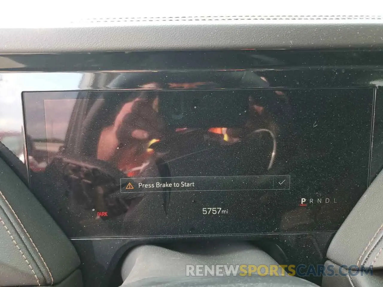 9 Фотография поврежденного автомобиля 1GKS2CRD0SR142846 GMC YUKON 2025