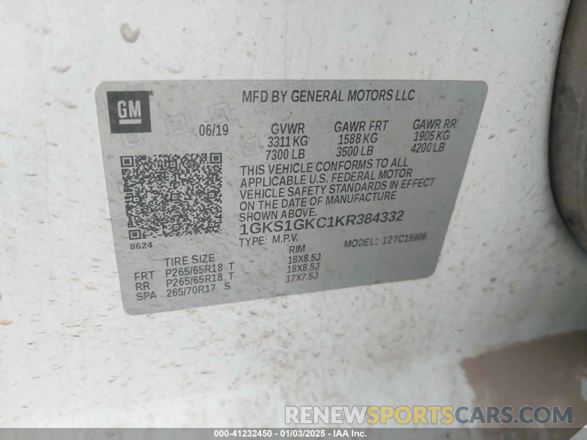 9 Photograph of a damaged car 1GKS1GKC1KR384332 GMC YUKON XL 2019