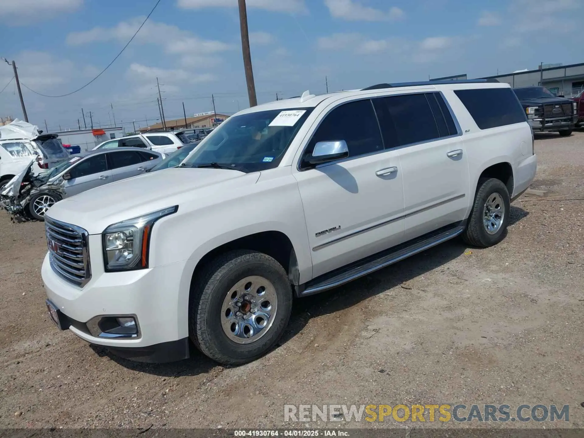2 Фотография поврежденного автомобиля 1GKS1GKC2KR117197 GMC YUKON XL 2019