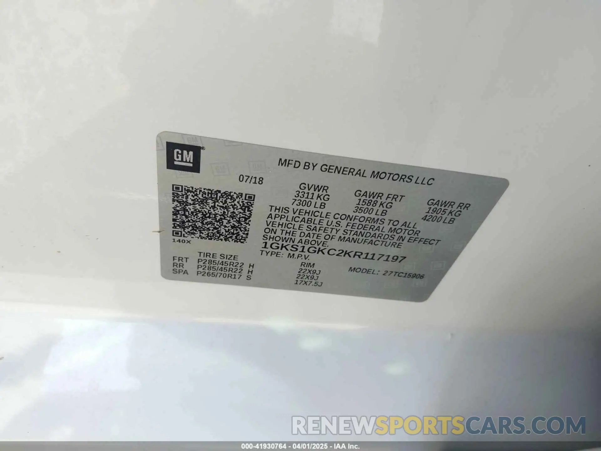9 Фотография поврежденного автомобиля 1GKS1GKC2KR117197 GMC YUKON XL 2019