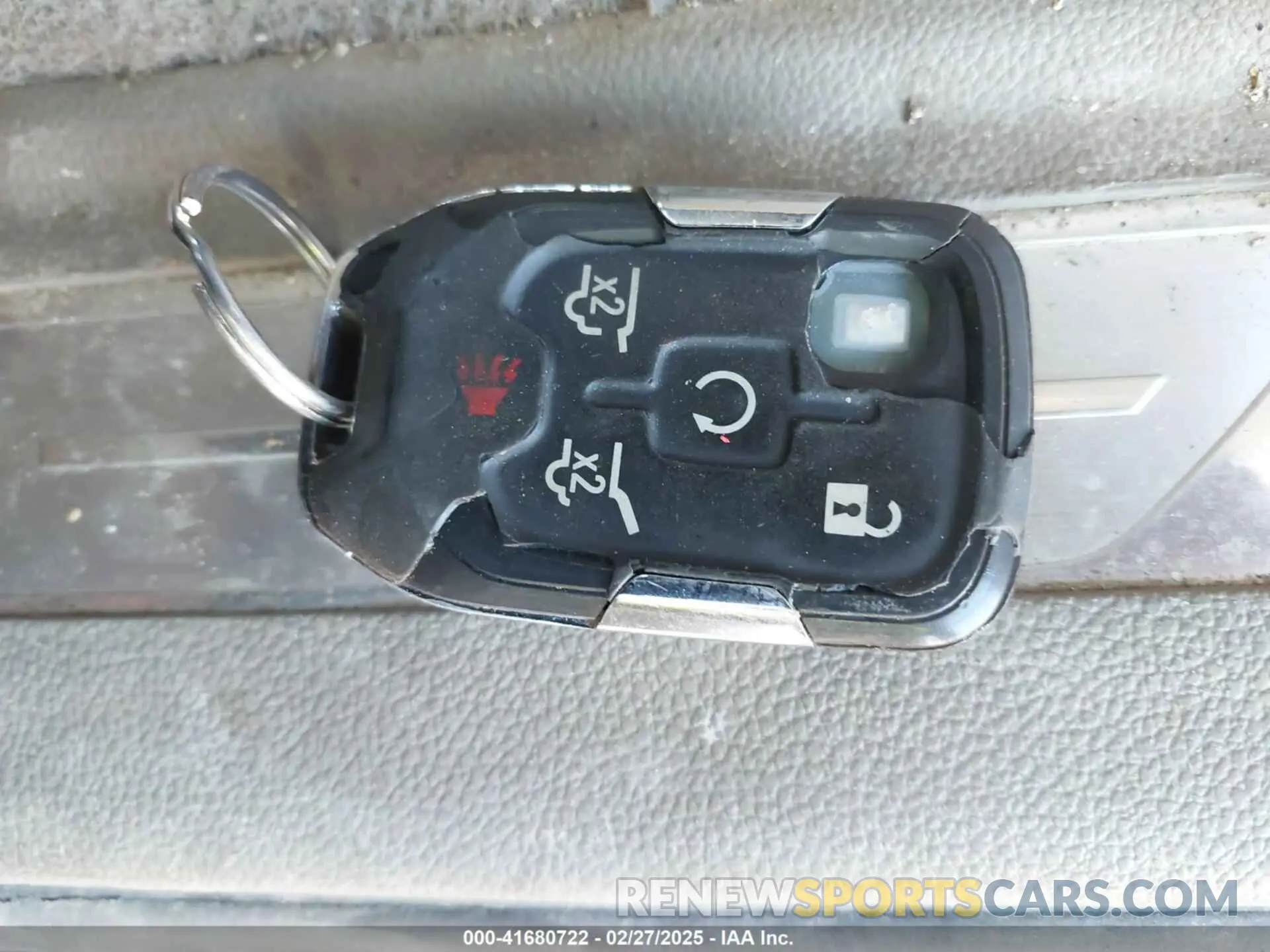 11 Фотография поврежденного автомобиля 1GKS2GKC2KR343513 GMC YUKON XL 2019
