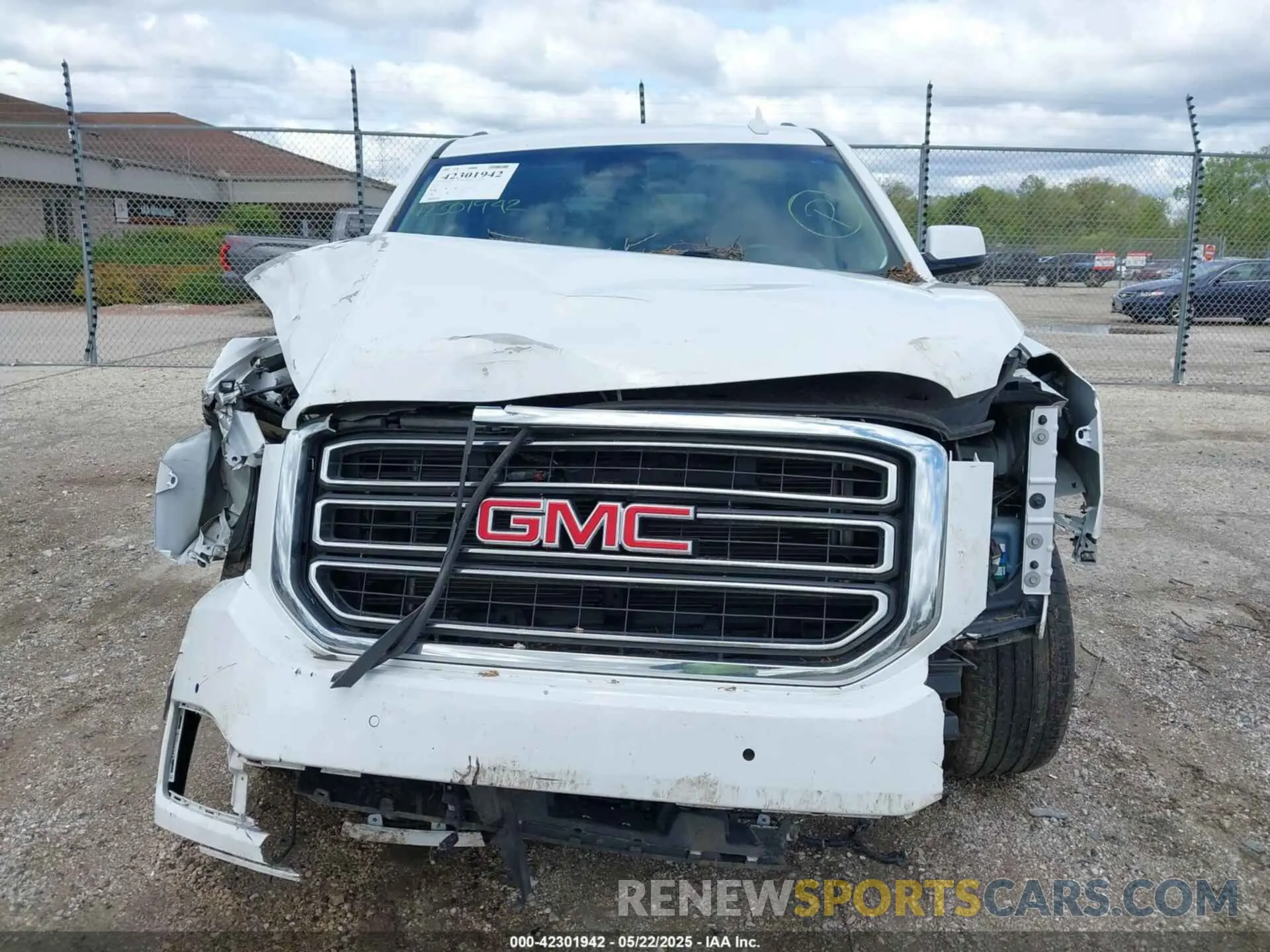 12 Фотография поврежденного автомобиля 1GKS2GKCXKR280239 GMC YUKON XL 2019