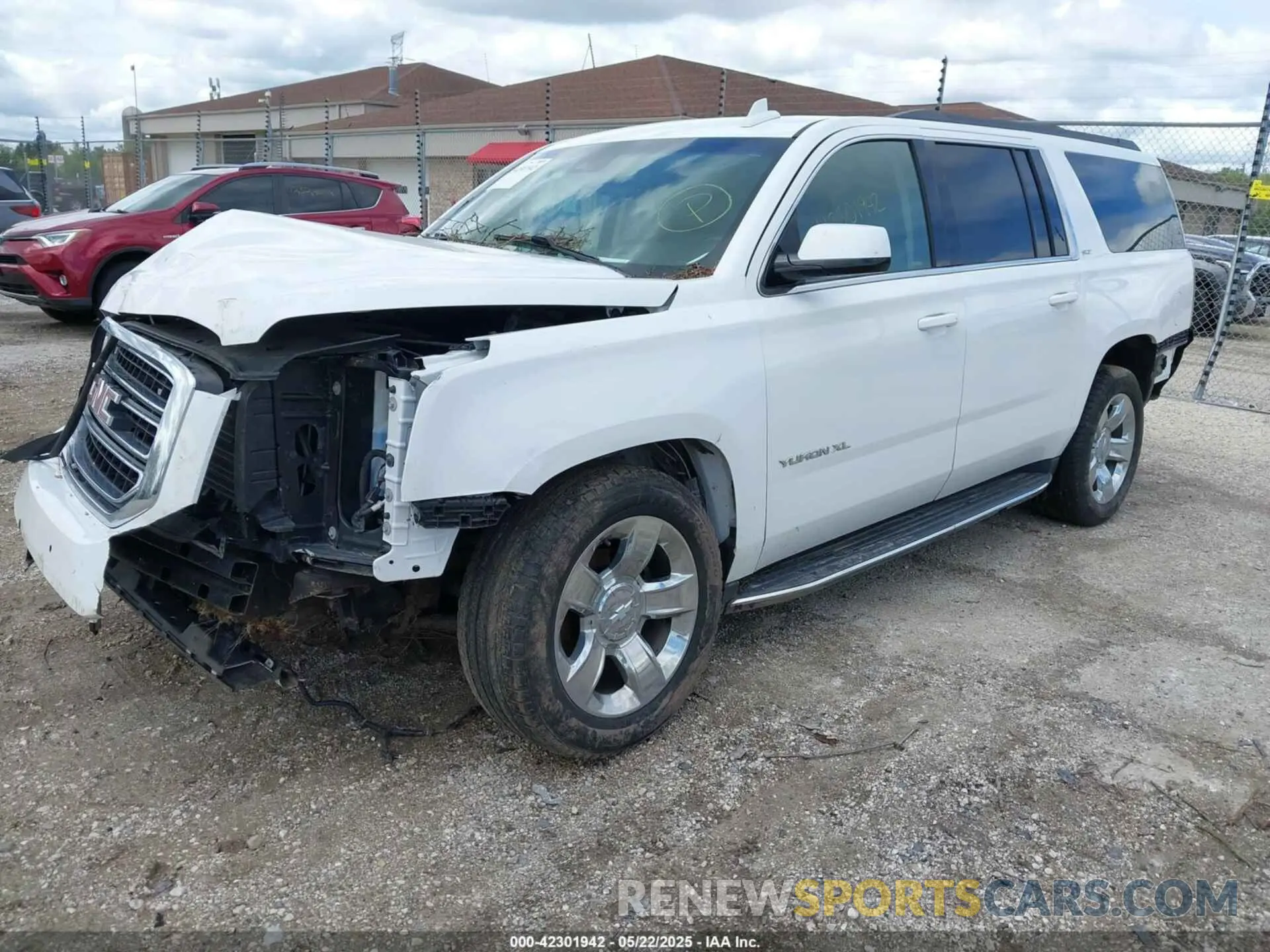 2 Фотография поврежденного автомобиля 1GKS2GKCXKR280239 GMC YUKON XL 2019