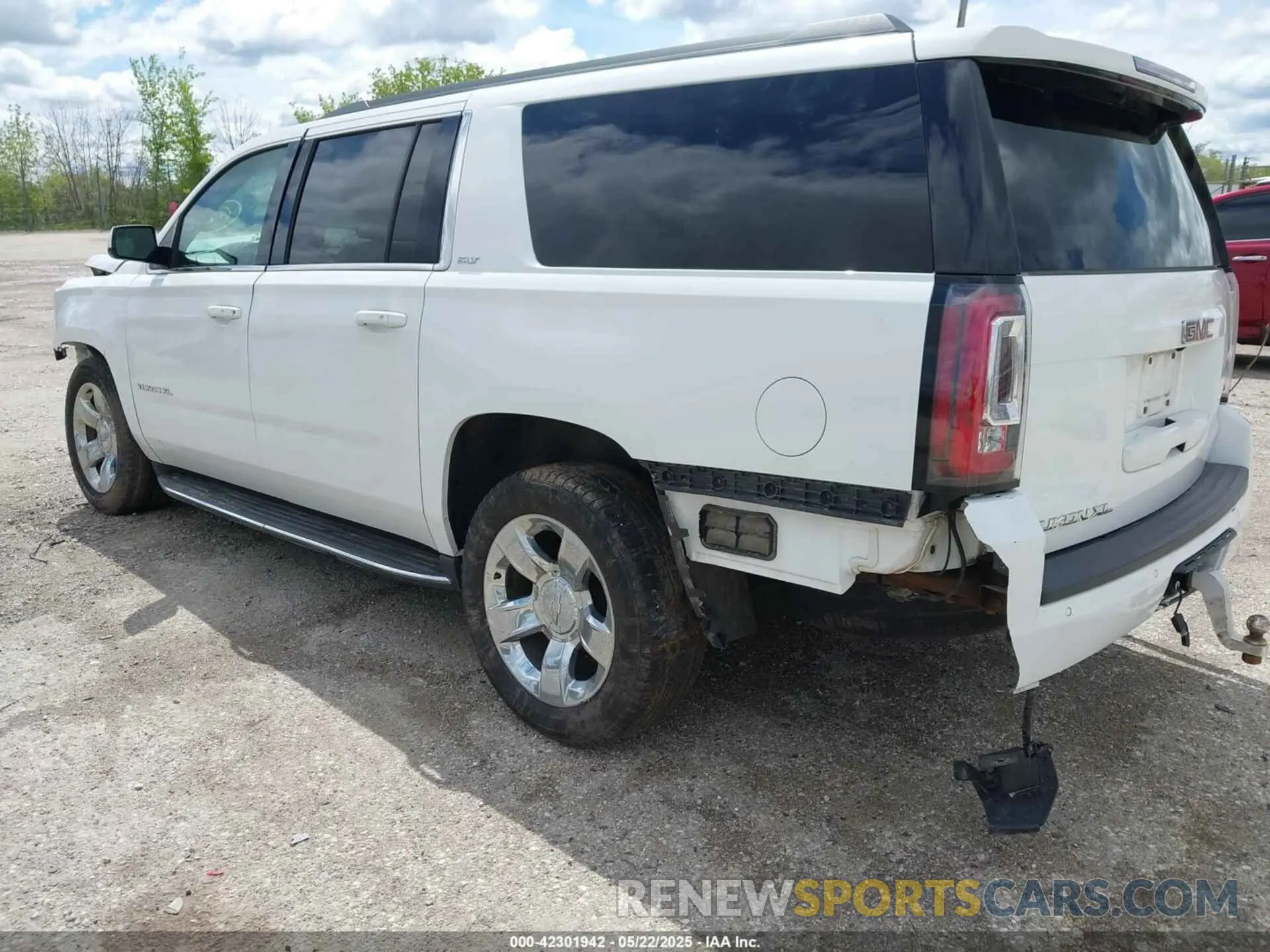 3 Фотография поврежденного автомобиля 1GKS2GKCXKR280239 GMC YUKON XL 2019