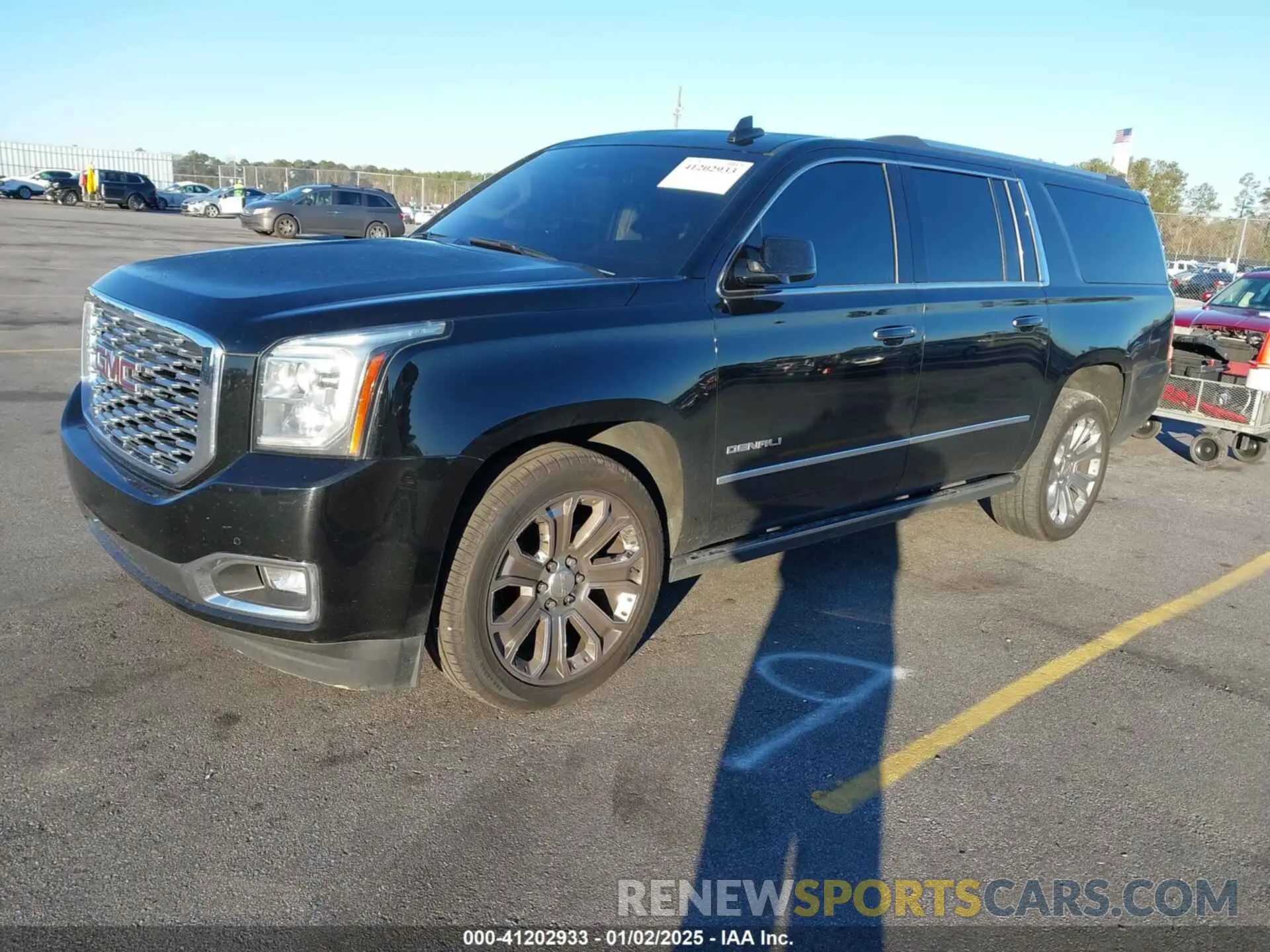 2 Photograph of a damaged car 1GKS2HKJ9KR152434 GMC YUKON XL 2019