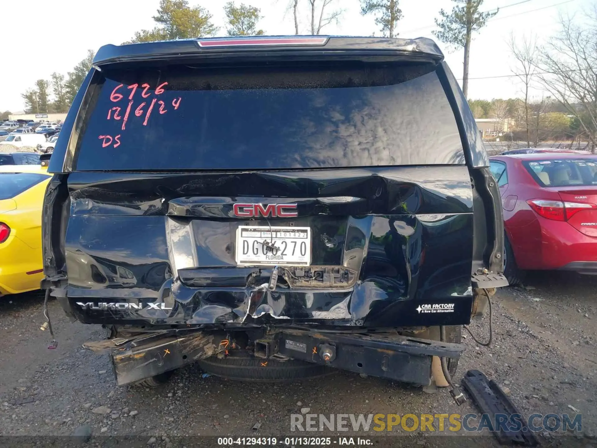 6 Фотография поврежденного автомобиля 1GKS1GKC1LR286726 GMC YUKON XL 2020