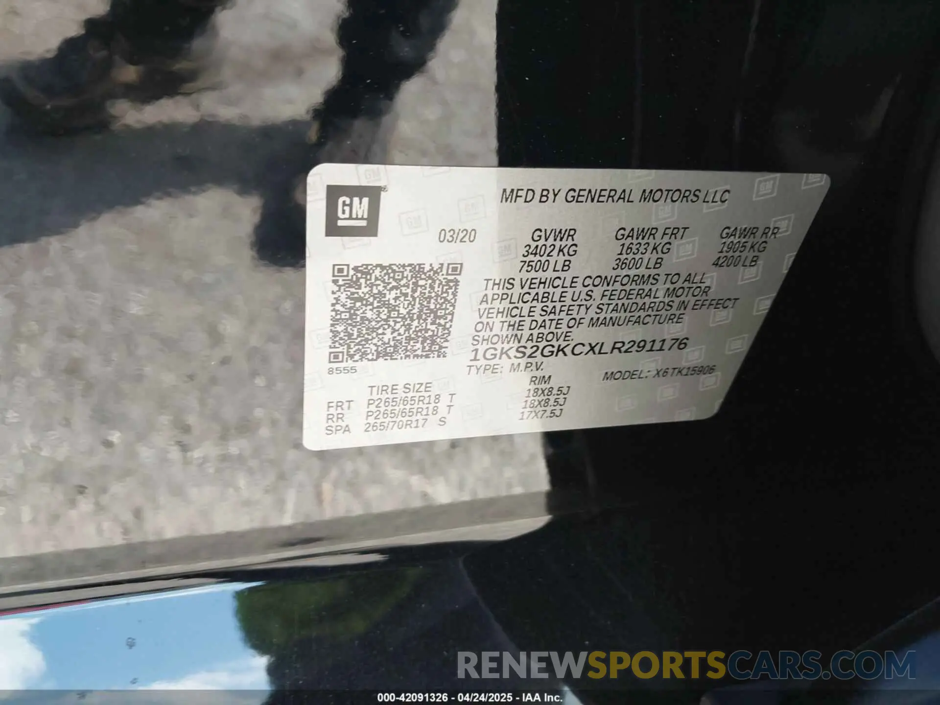 9 Photograph of a damaged car 1GKS2GKCXLR291176 GMC YUKON XL 2020