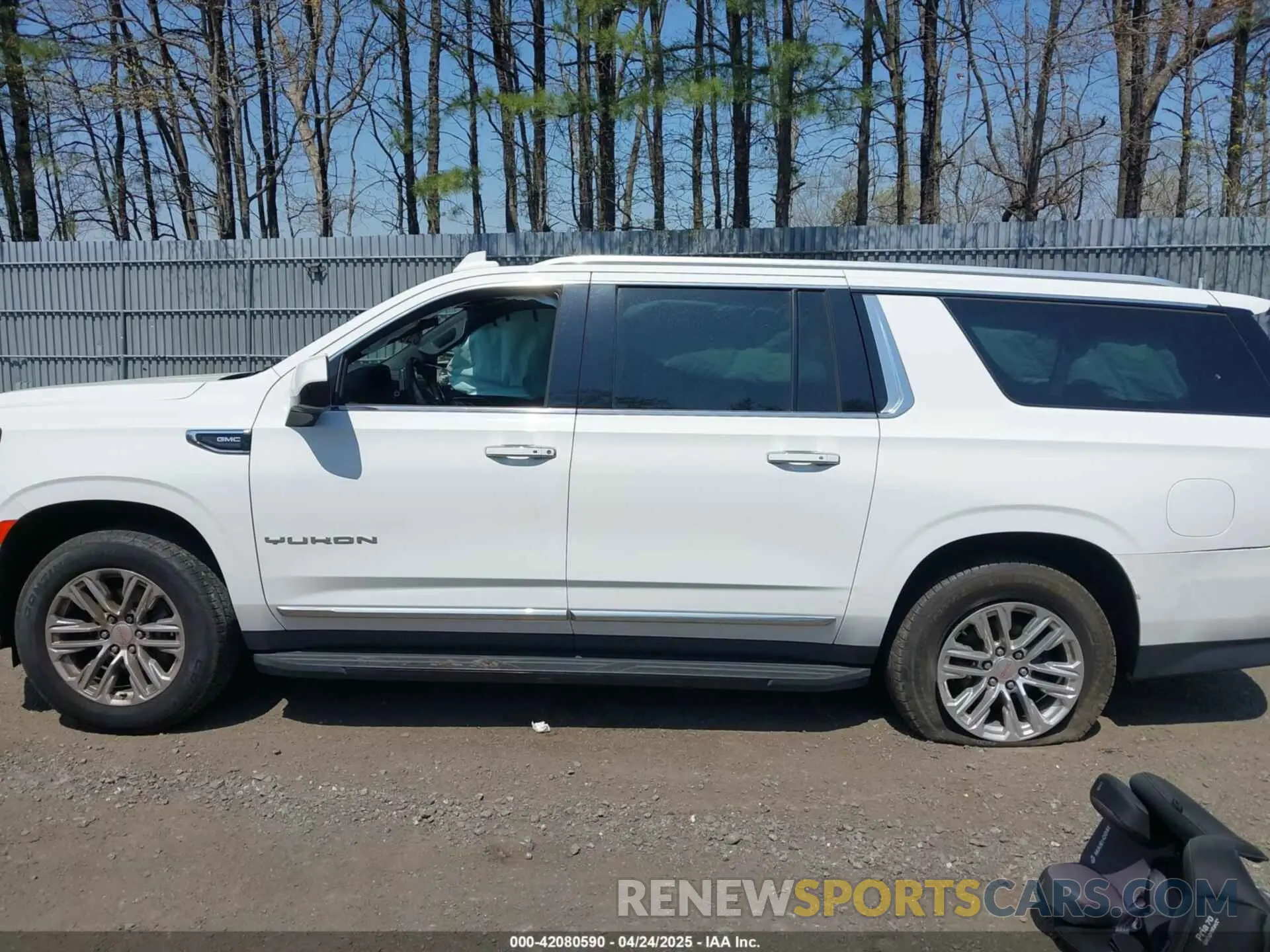 14 Фотография поврежденного автомобиля 1GKS2GKD3MR200033 GMC YUKON XL 2021