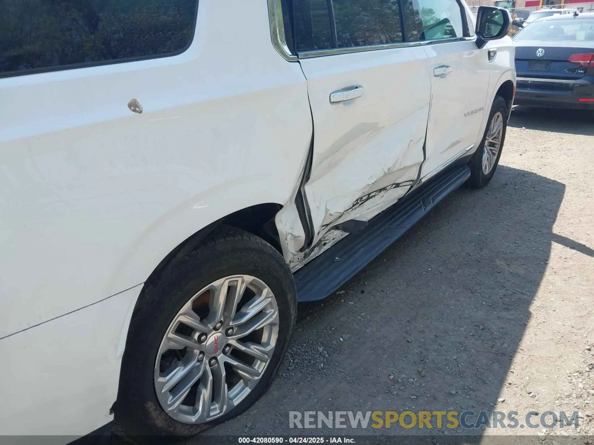 6 Фотография поврежденного автомобиля 1GKS2GKD3MR200033 GMC YUKON XL 2021