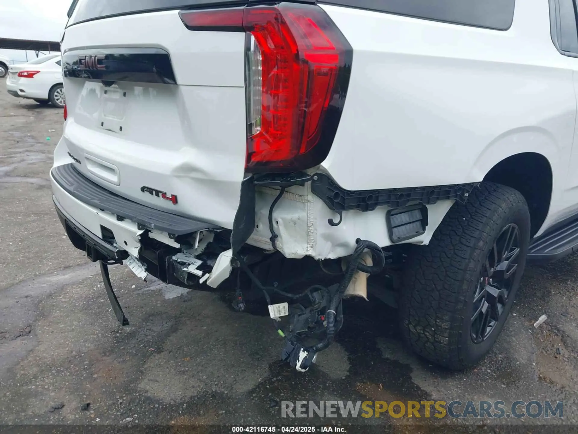 6 Фотография поврежденного автомобиля 1GKS2HKD1MR478032 GMC YUKON XL 2021