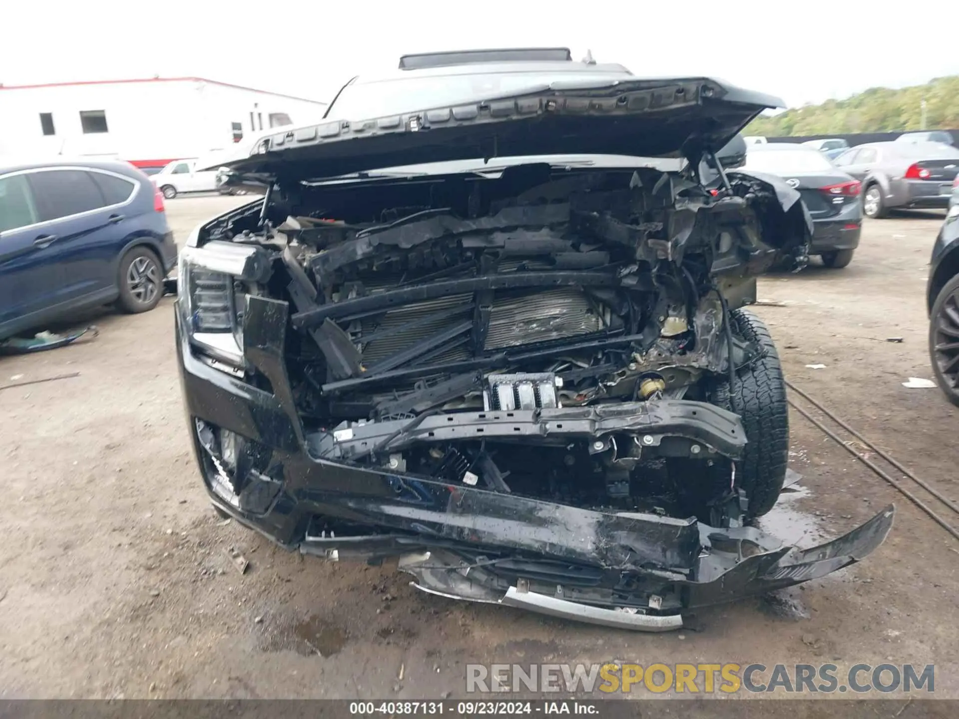 11 Фотография поврежденного автомобиля 1GKS2JKLXMR357630 GMC YUKON XL 2021