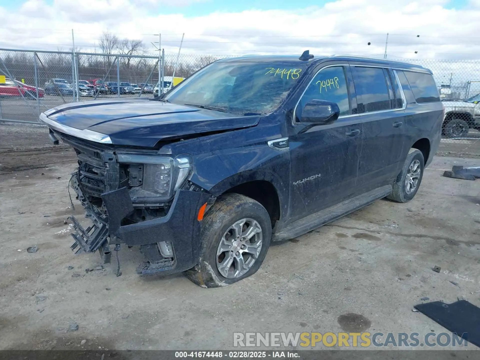 2 Фотография поврежденного автомобиля 1GKS2FKD0NR326393 GMC YUKON XL 2022