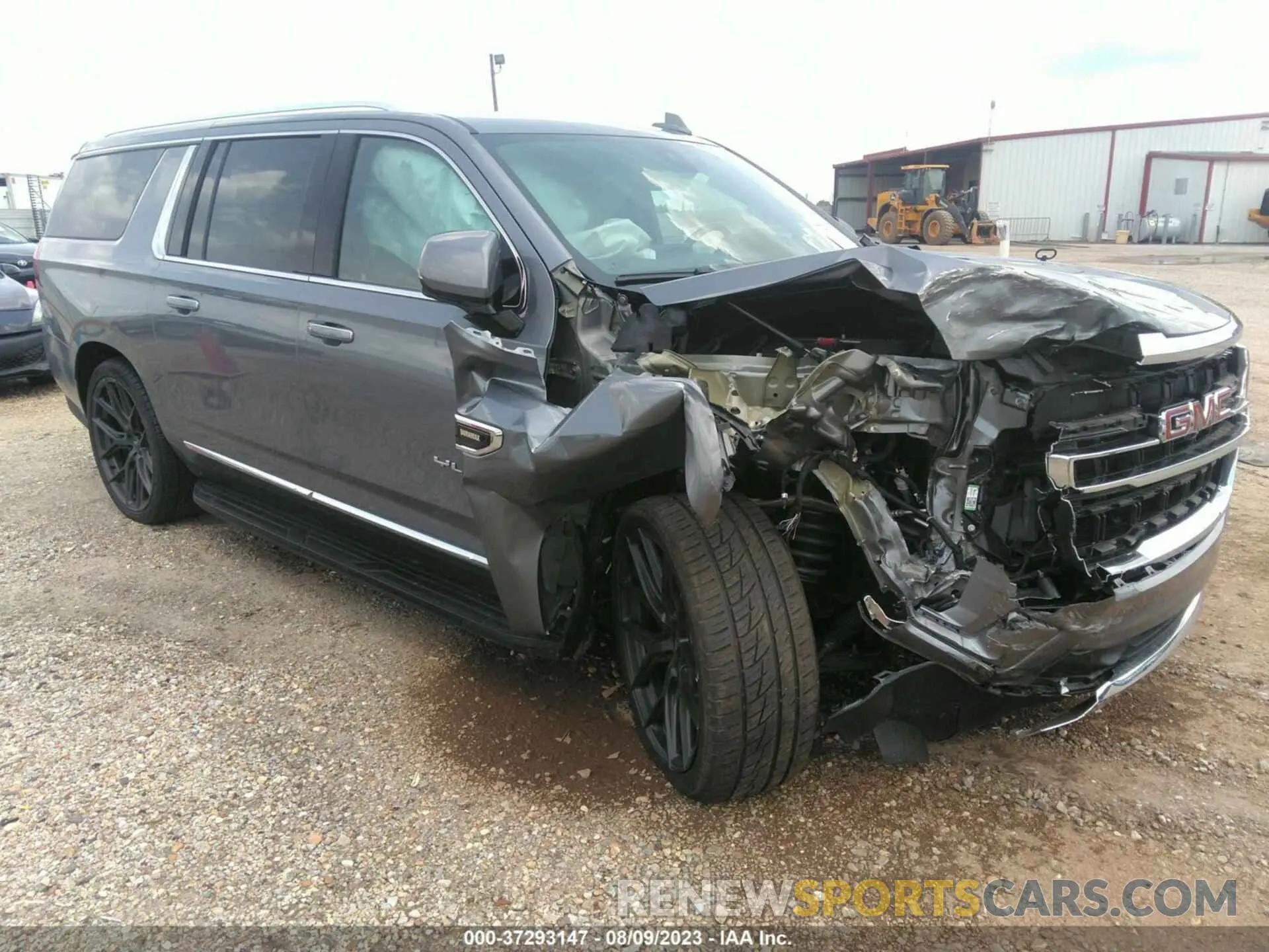 1 Фотография поврежденного автомобиля 1GKS2GKT3NR233736 GMC YUKON XL 2022