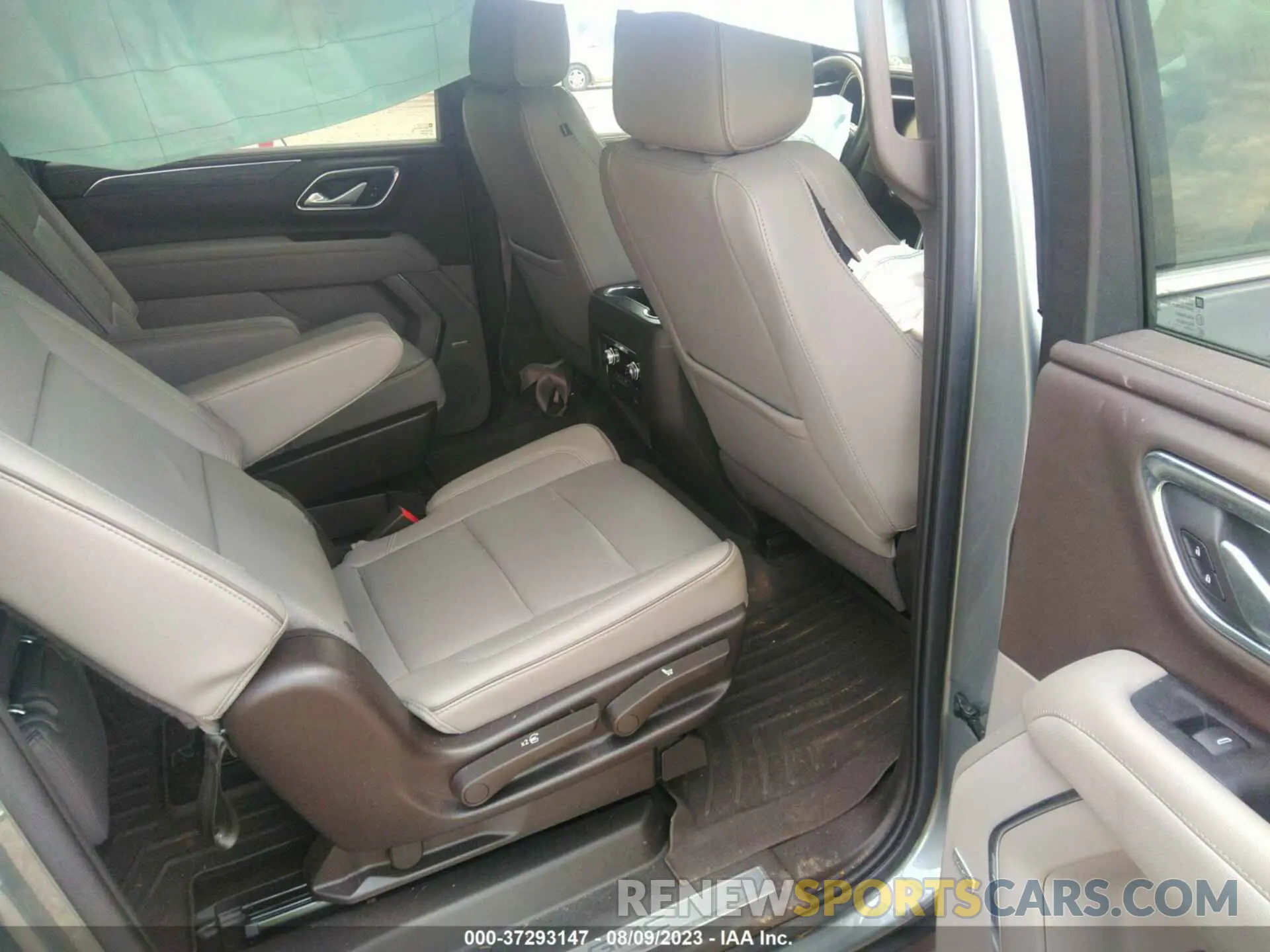 8 Фотография поврежденного автомобиля 1GKS2GKT3NR233736 GMC YUKON XL 2022