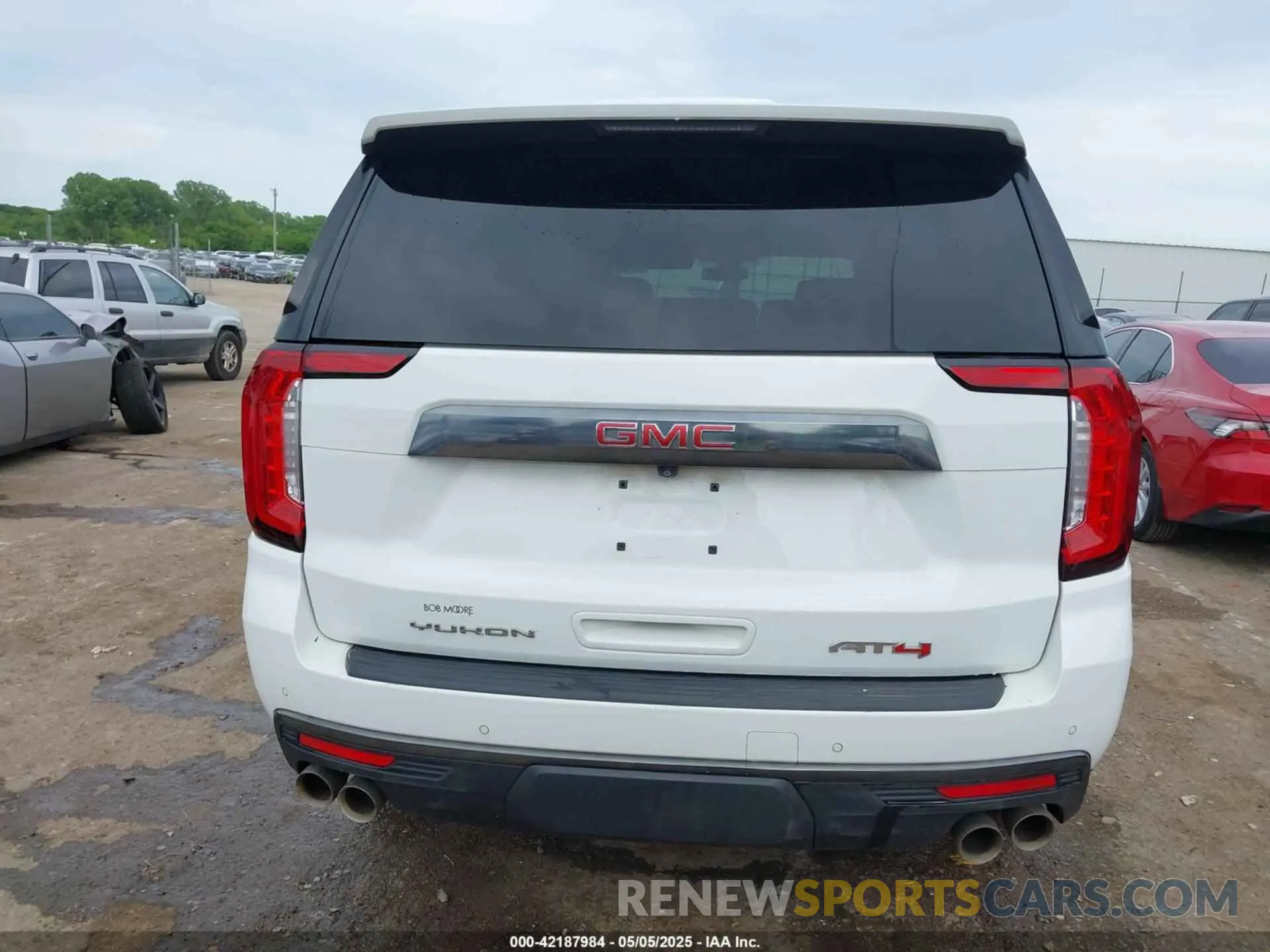 16 Фотография поврежденного автомобиля 1GKS2HKL4NR150032 GMC YUKON XL 2022