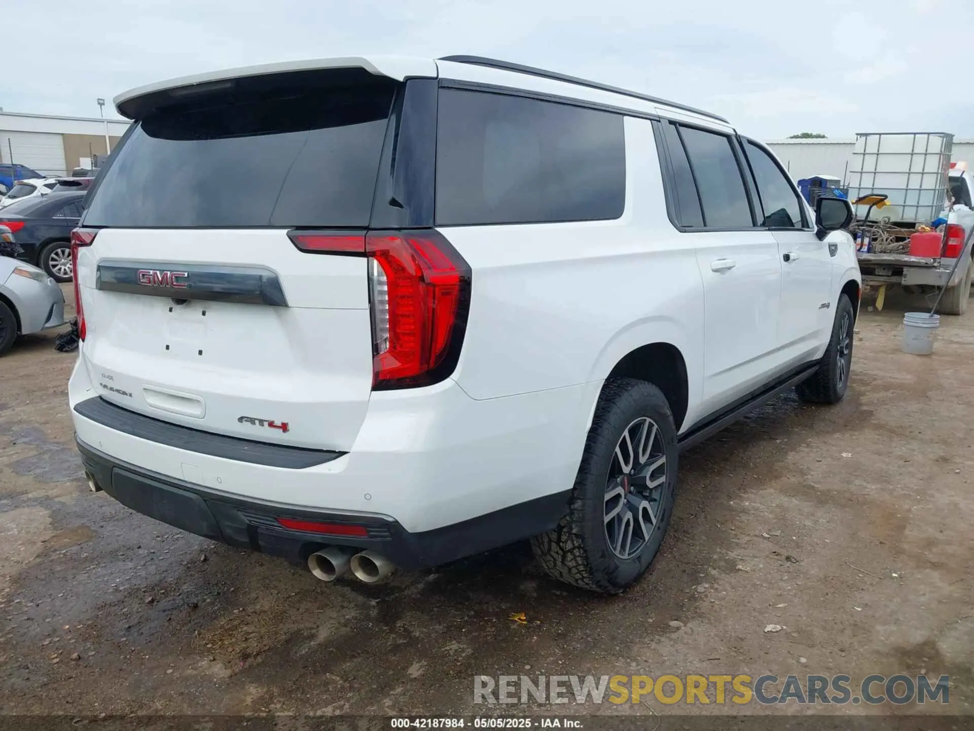 4 Фотография поврежденного автомобиля 1GKS2HKL4NR150032 GMC YUKON XL 2022