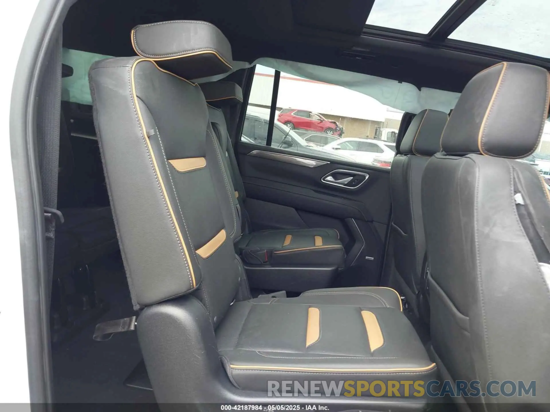 8 Фотография поврежденного автомобиля 1GKS2HKL4NR150032 GMC YUKON XL 2022