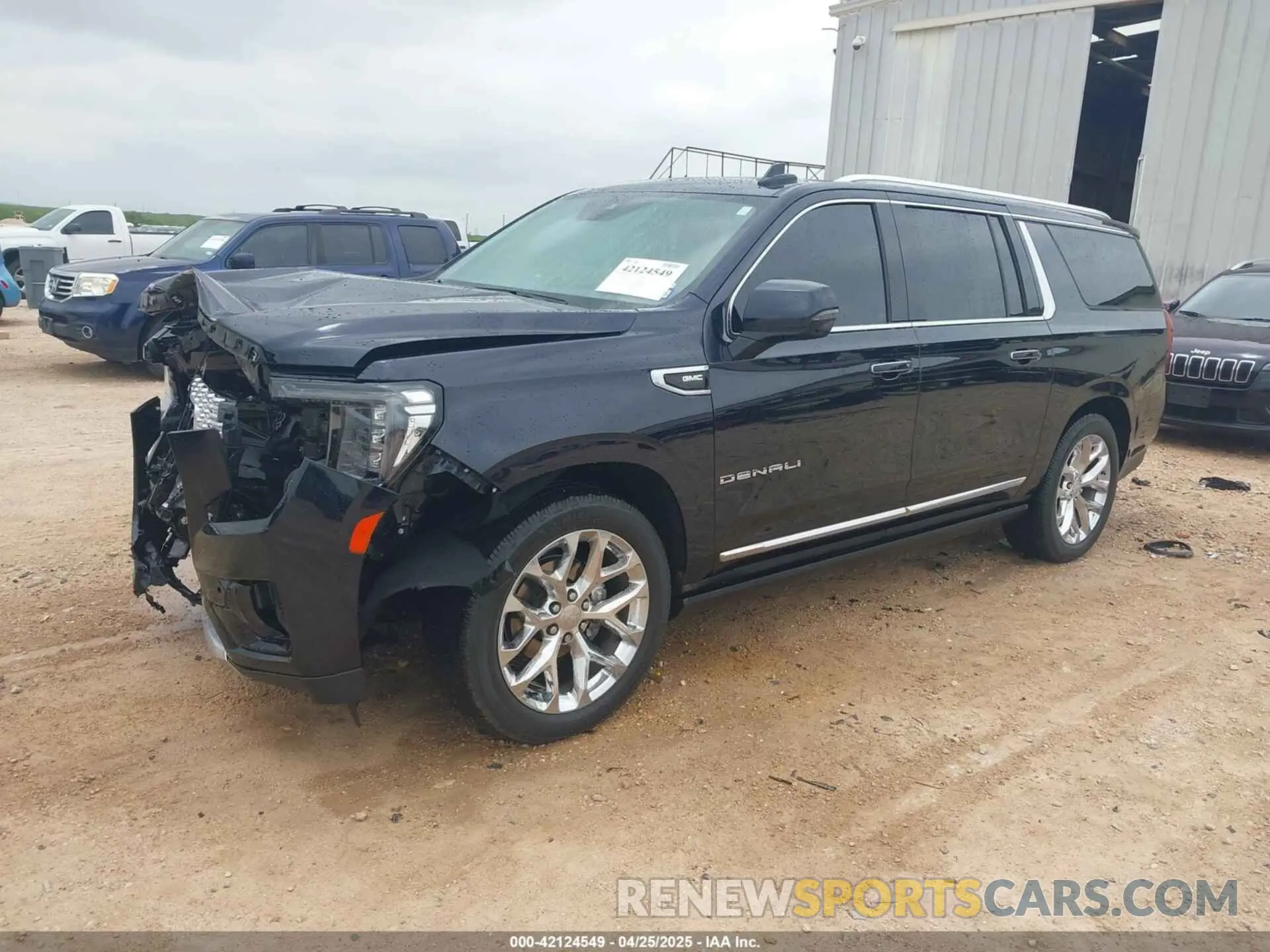 2 Фотография поврежденного автомобиля 1GKS2JKL7NR145883 GMC YUKON XL 2022