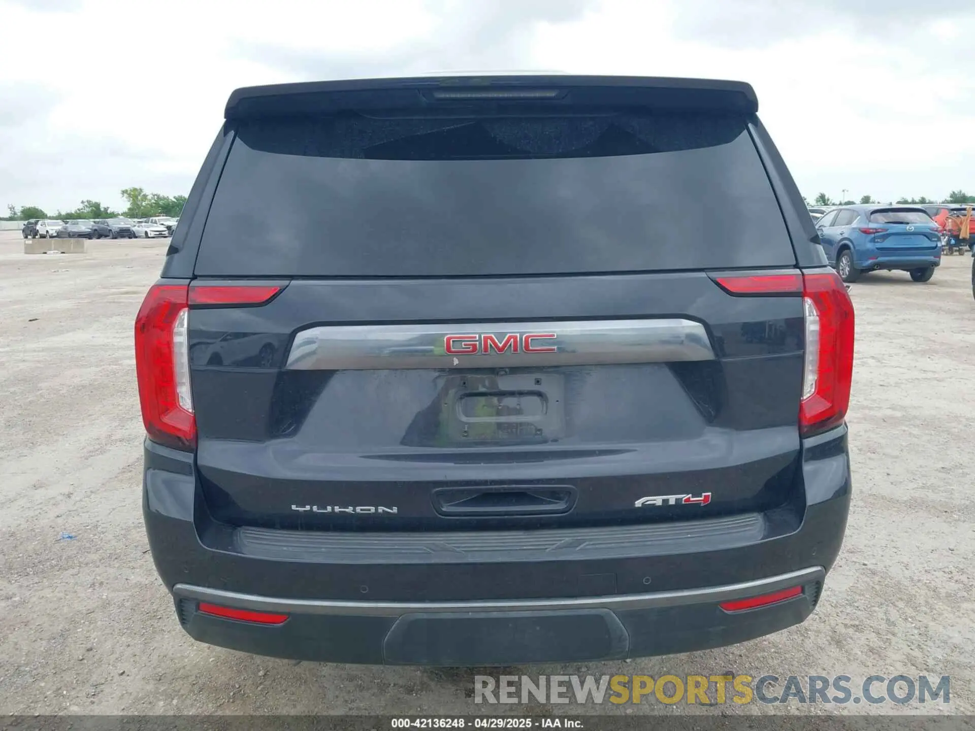 16 Photograph of a damaged car 1GKS2HKD9PR549529 GMC YUKON XL 2023