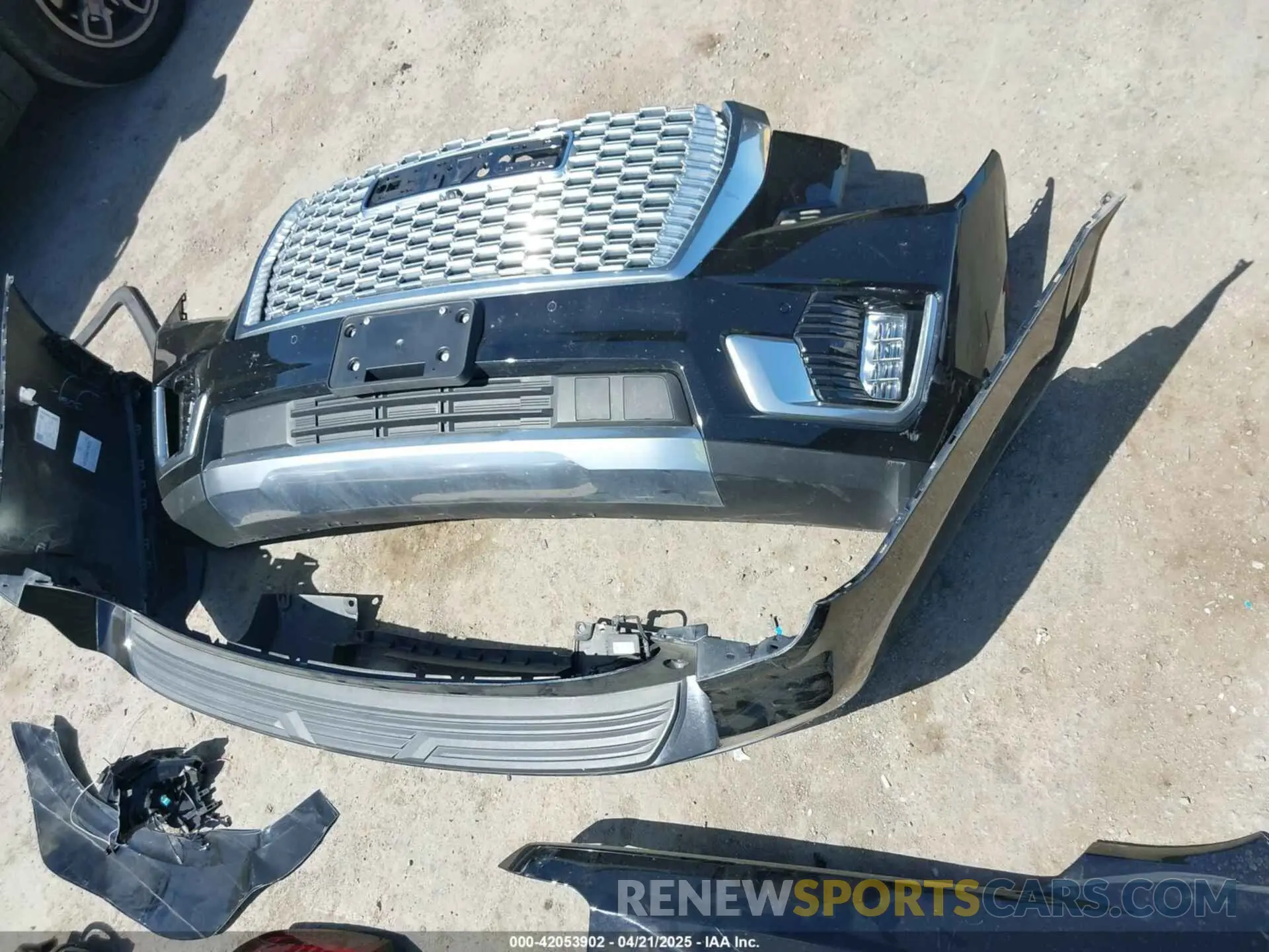 19 Photograph of a damaged car 1GKS2JKL0PR242832 GMC YUKON XL 2023