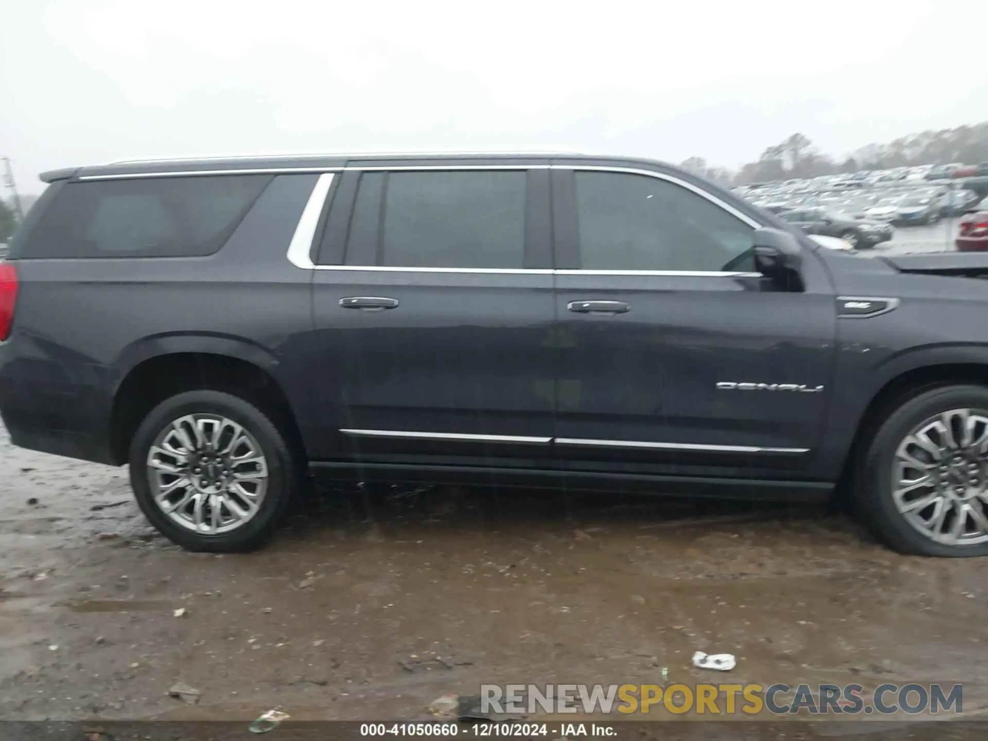 14 Photograph of a damaged car 1GKS2KKL3PR373064 GMC YUKON XL 2023