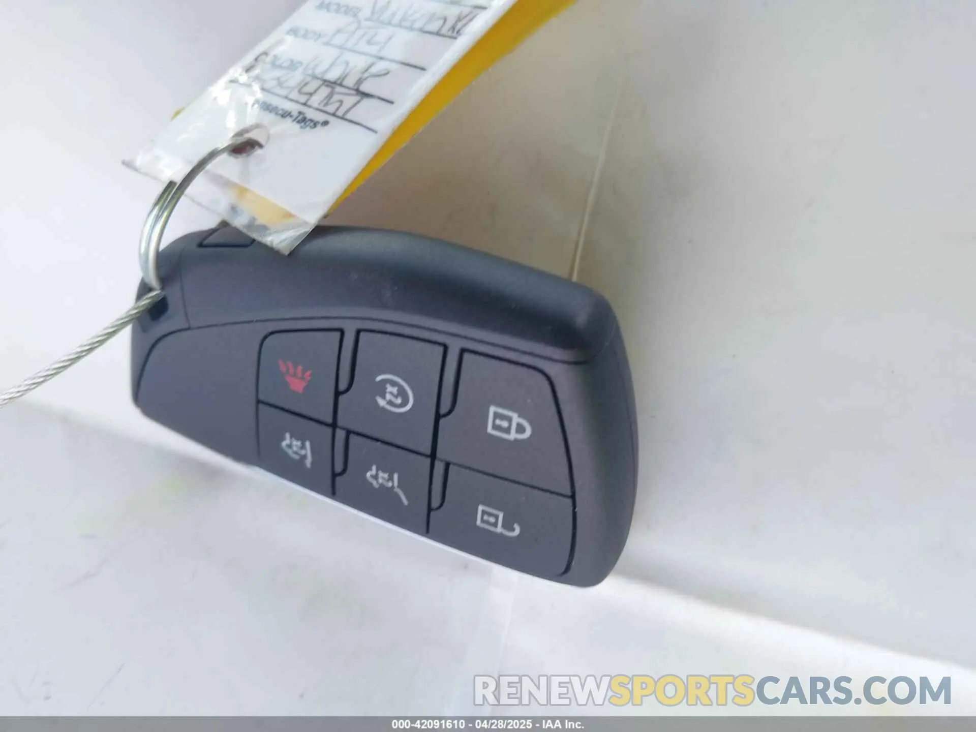 11 Photograph of a damaged car 1GKS2HKD1RR344757 GMC YUKON XL 2024