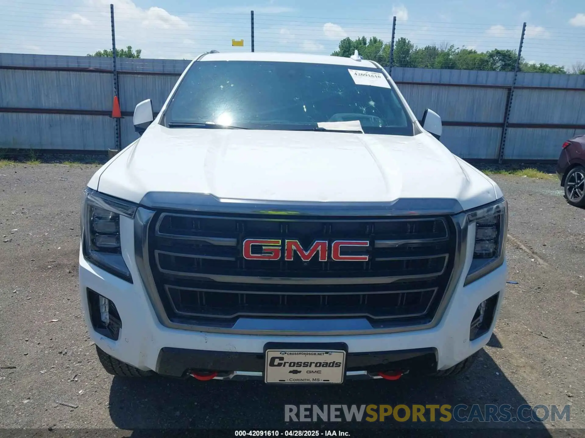 6 Photograph of a damaged car 1GKS2HKD1RR344757 GMC YUKON XL 2024