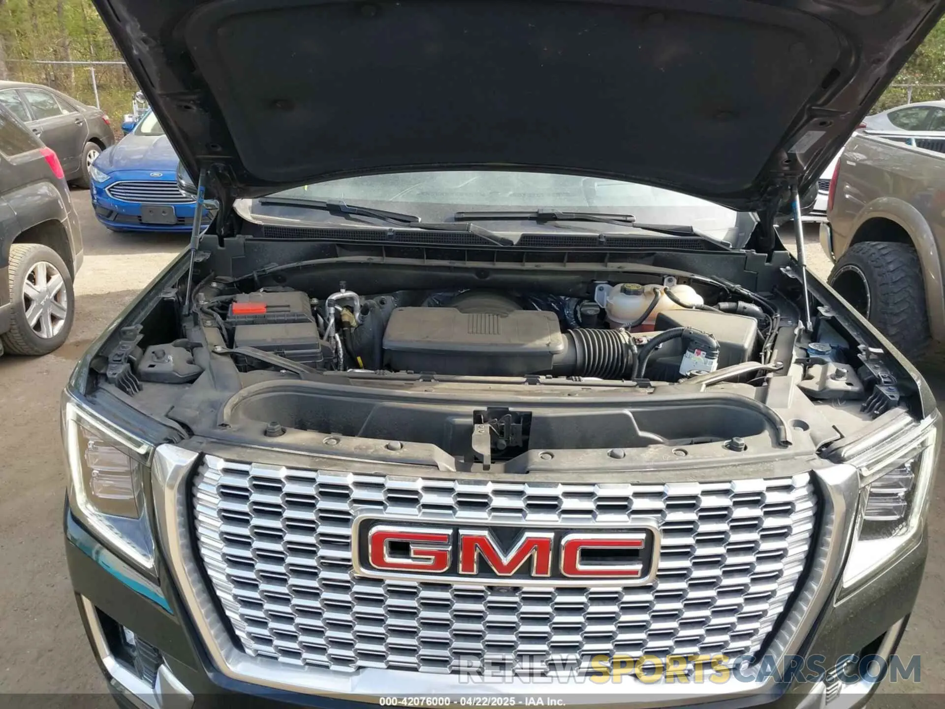 10 Фотография поврежденного автомобиля 1GKS2JKL6RR122326 GMC YUKON XL 2024