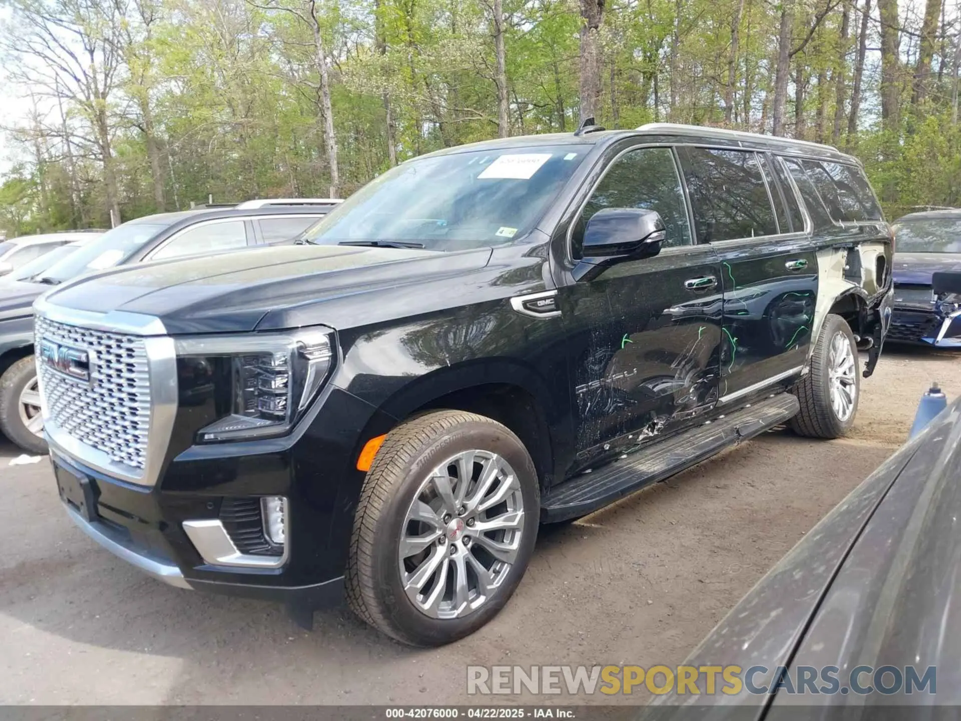 14 Фотография поврежденного автомобиля 1GKS2JKL6RR122326 GMC YUKON XL 2024