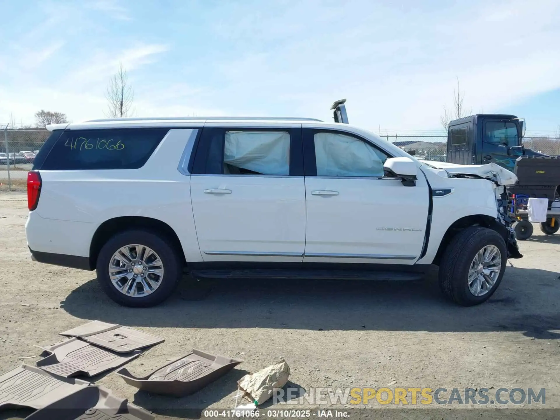 13 Photograph of a damaged car 1GKS2JKL6RR371001 GMC YUKON XL 2024