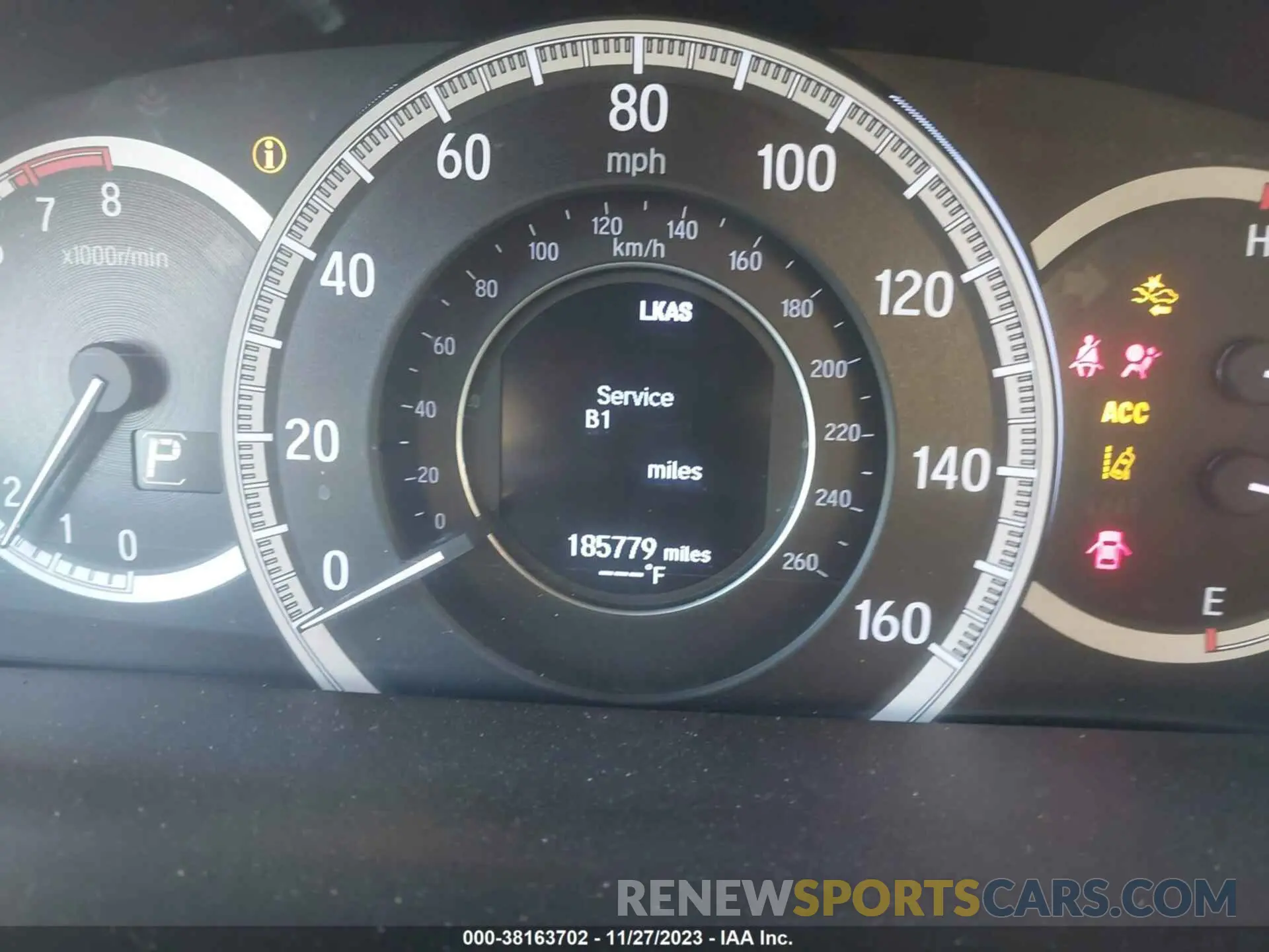 16 Photograph of a damaged car 1HGCR2F93GA234286 HONDA ACCORD 2016