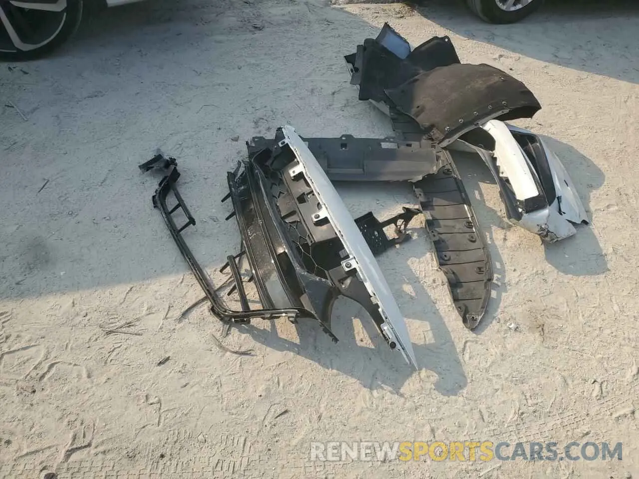12 Photograph of a damaged car 1HGCV1E38KA100806 HONDA ACCORD 2019