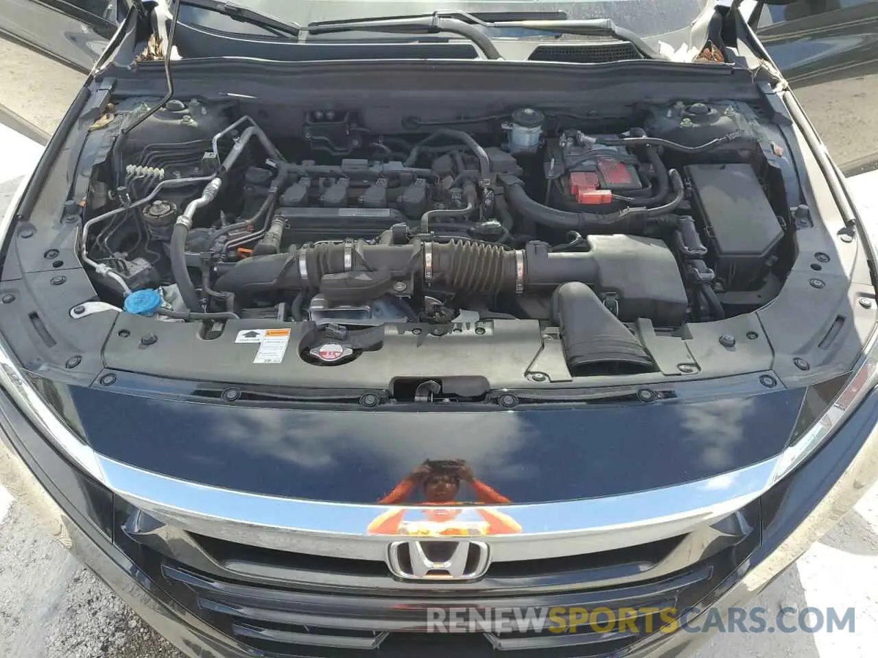 11 Photograph of a damaged car 1HGCV1F10KA033650 HONDA ACCORD 2019