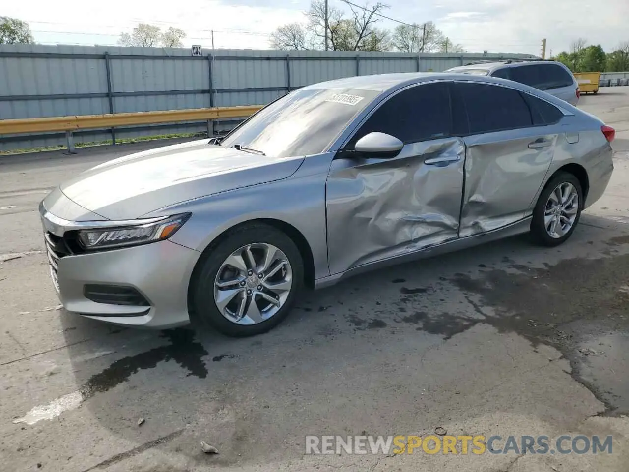 1 Фотография поврежденного автомобиля 1HGCV1F10KA043255 HONDA ACCORD 2019