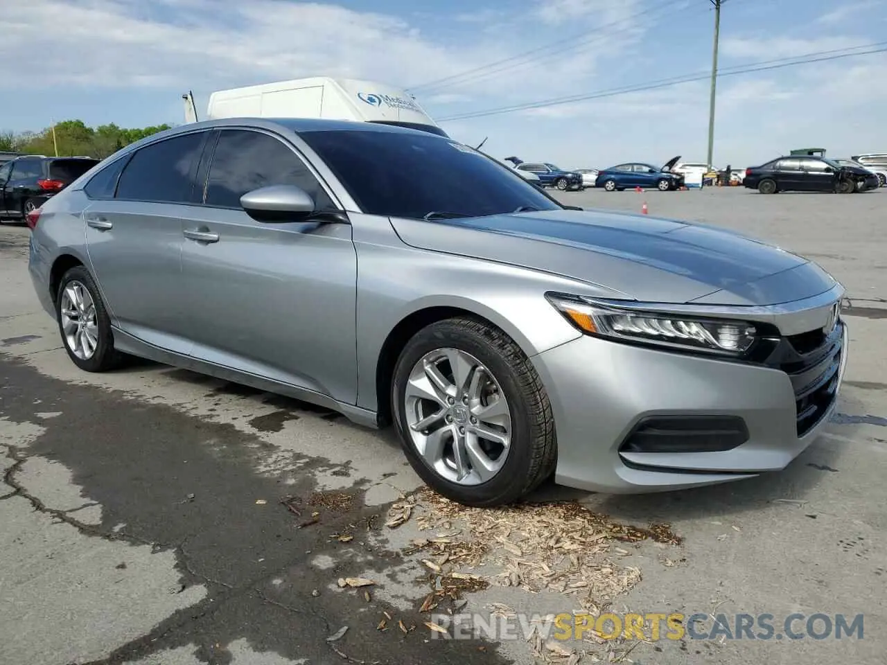 4 Фотография поврежденного автомобиля 1HGCV1F10KA043255 HONDA ACCORD 2019