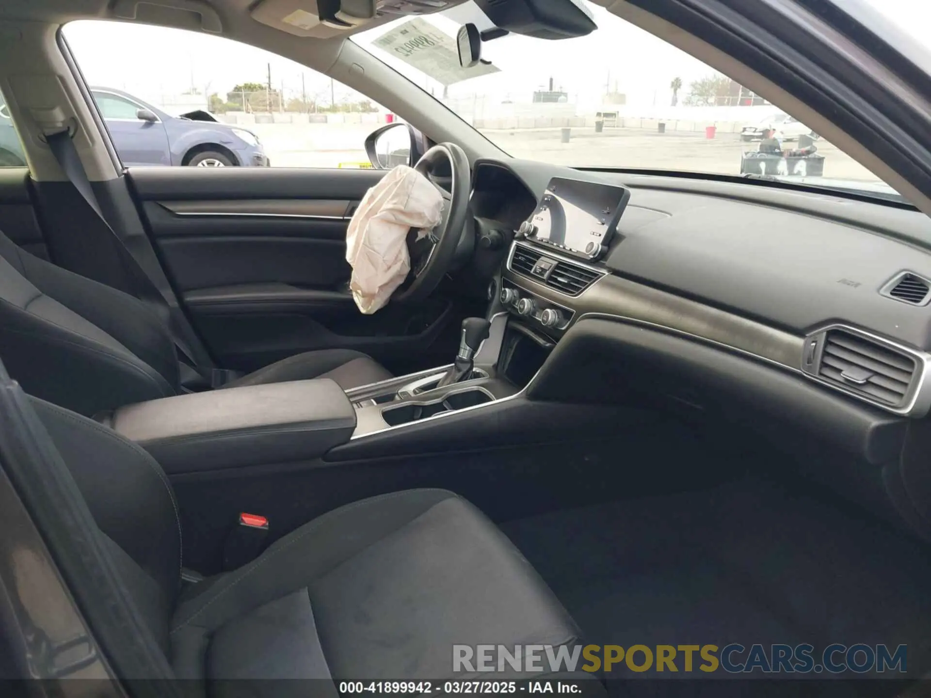 5 Фотография поврежденного автомобиля 1HGCV1F10KA054014 HONDA ACCORD 2019
