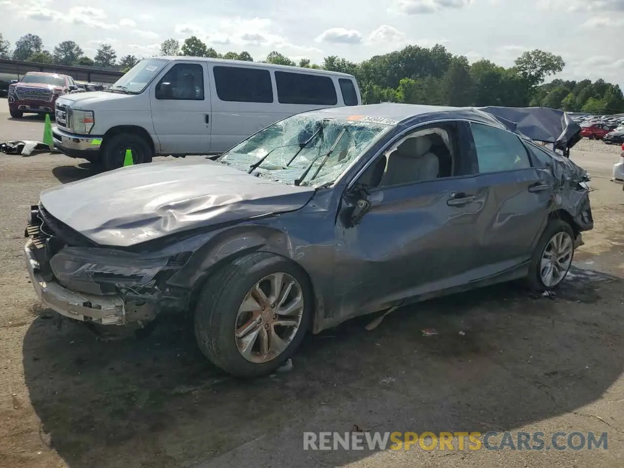 1 Фотография поврежденного автомобиля 1HGCV1F10KA077695 HONDA ACCORD 2019